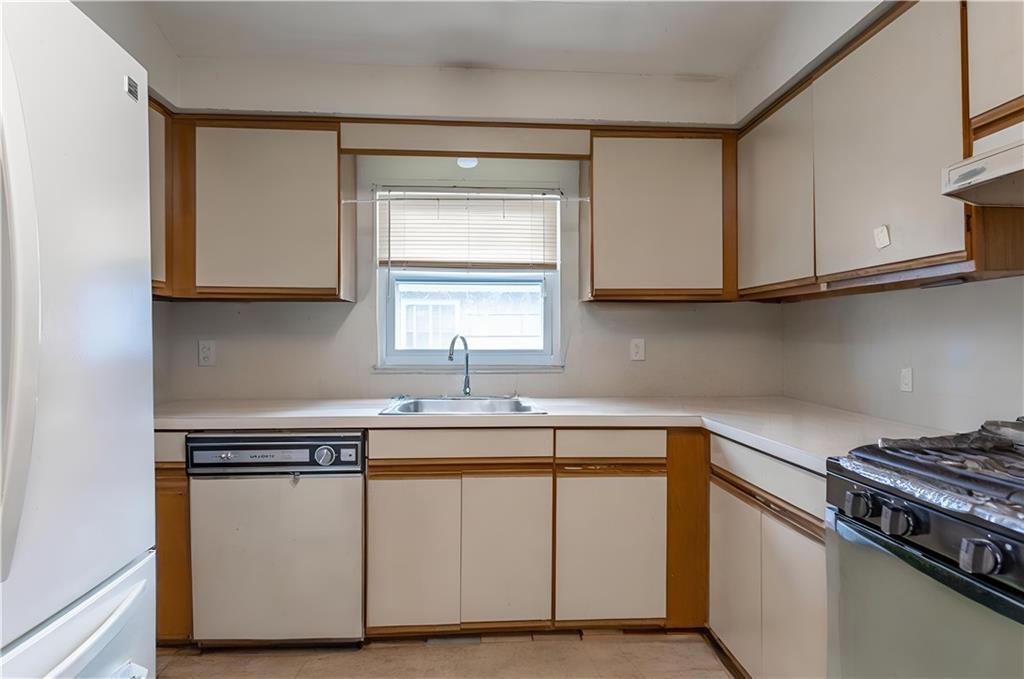 1054 Rensselaer Avenue, Staten  Island, New York, 10309 image 9