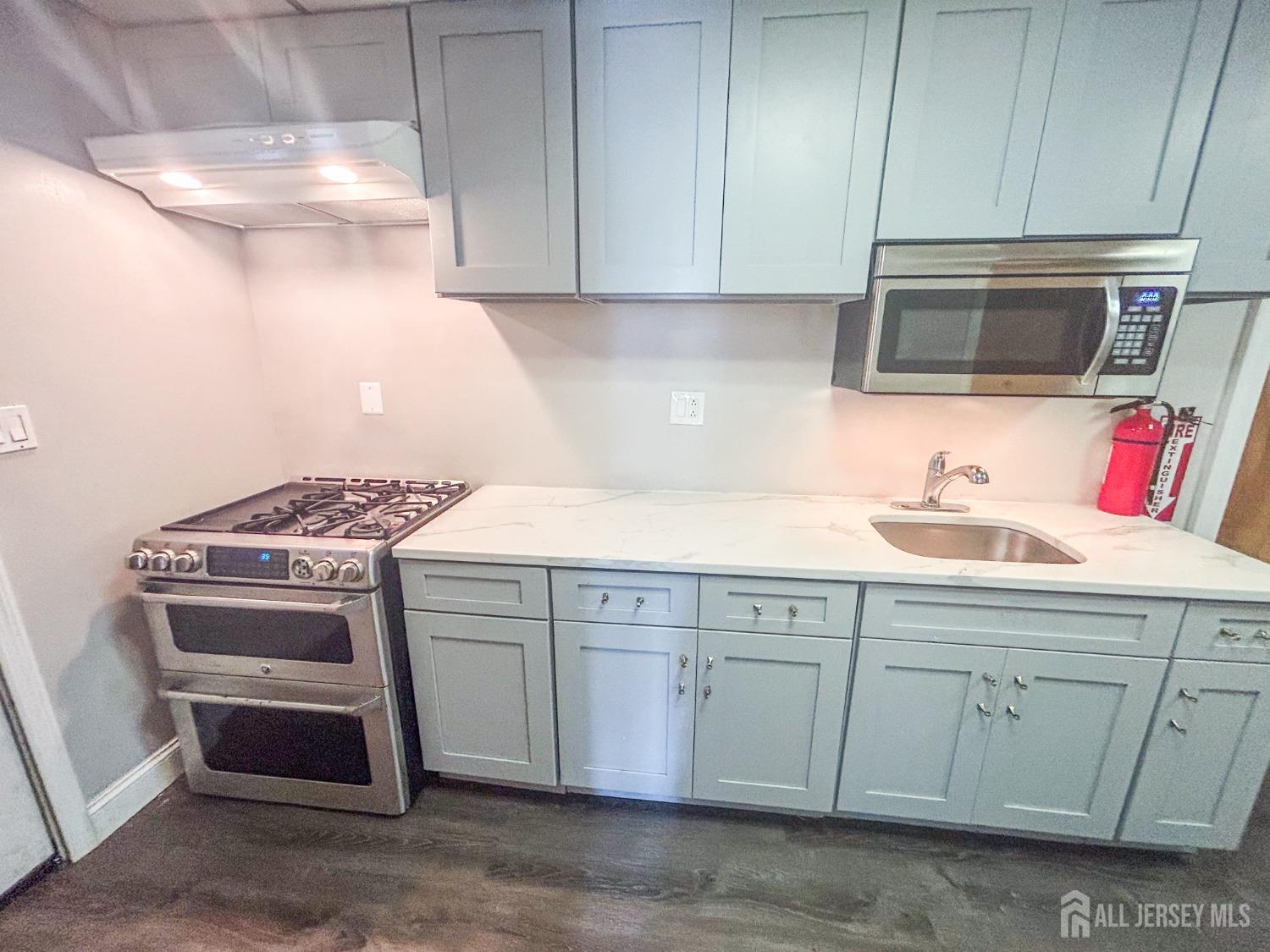 442 Bordentown Avenue, South Amboy, NJ, 08879 image 13