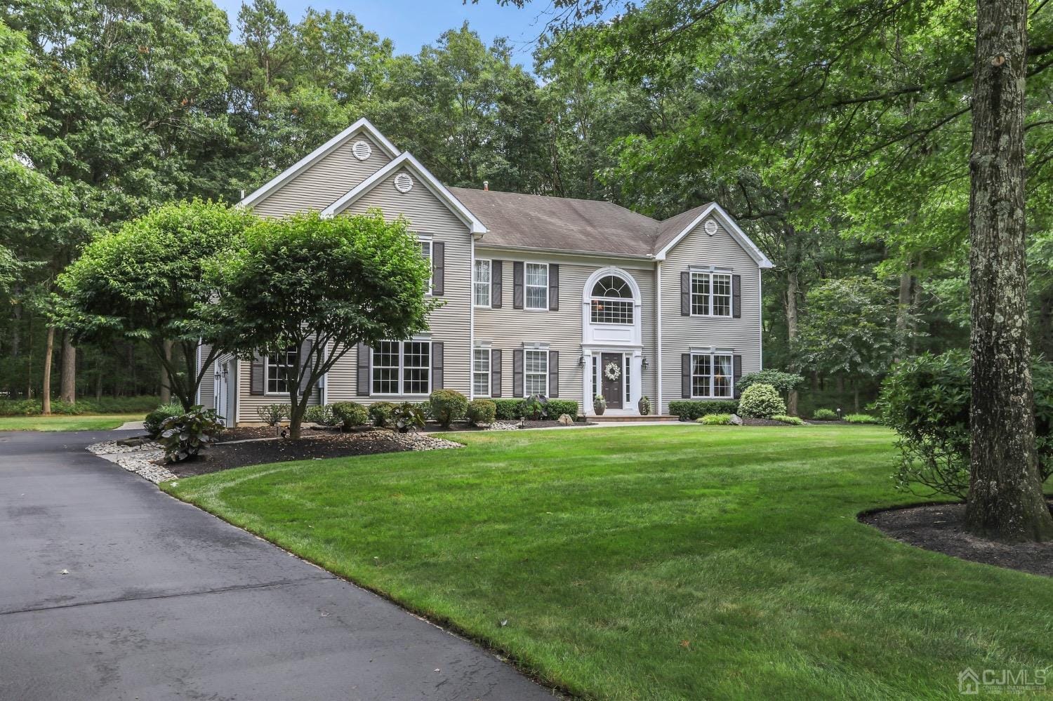 8 Iroquois Court, Colts Neck, NJ, 07722 image 7