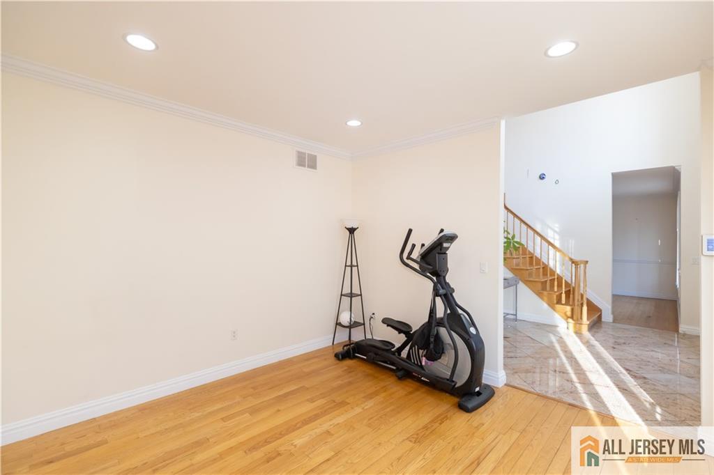 2 Universal Avenue, Edison, NJ, 08820 image 20