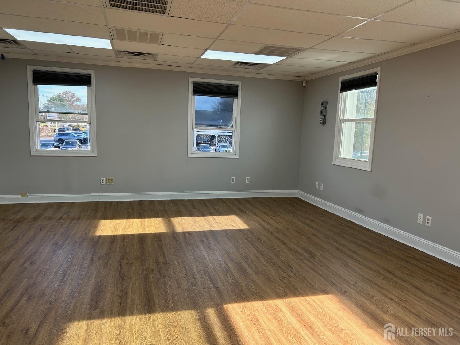 1967 Oak Tree Road, Edison, NJ, 08820 image 15