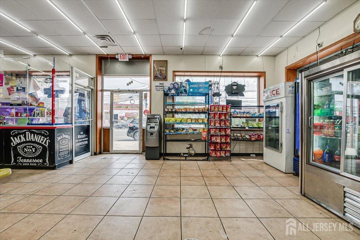 955 Frelinghuysen Avenue 957, Newark, NJ, 07114 image 16