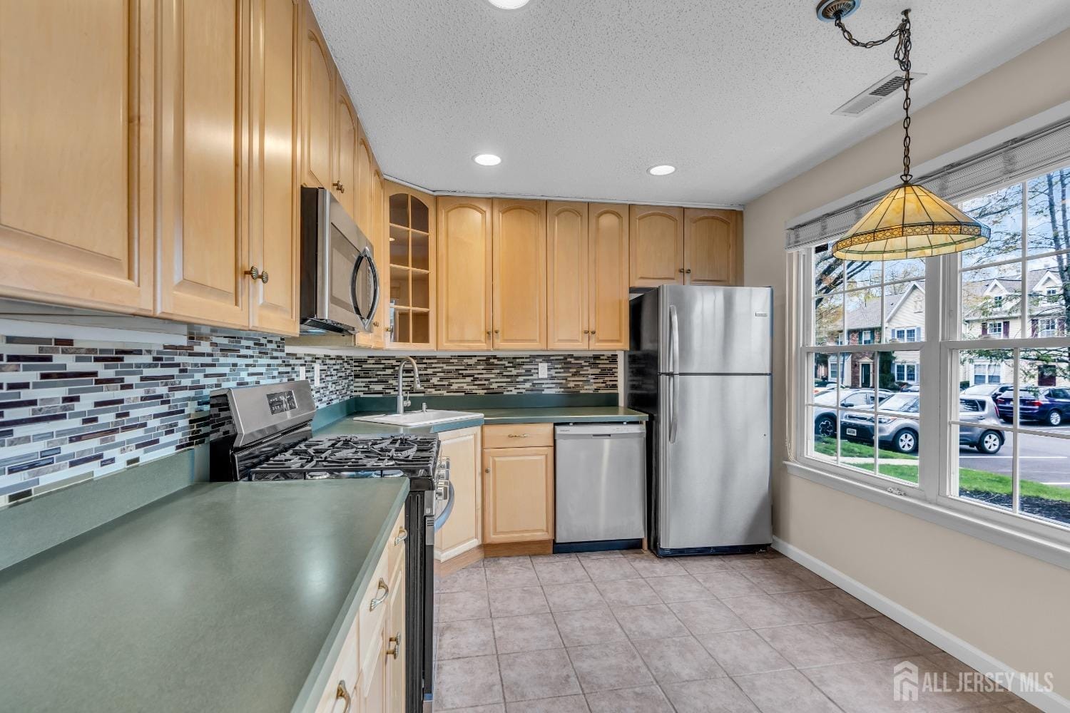 19 Albury Way, North Brunswick, NJ, 08902 image 7