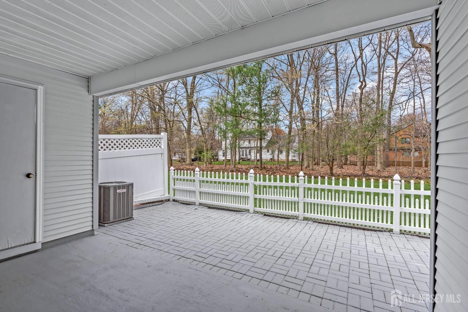 19 Albury Way, North Brunswick, NJ, 08902 image 30