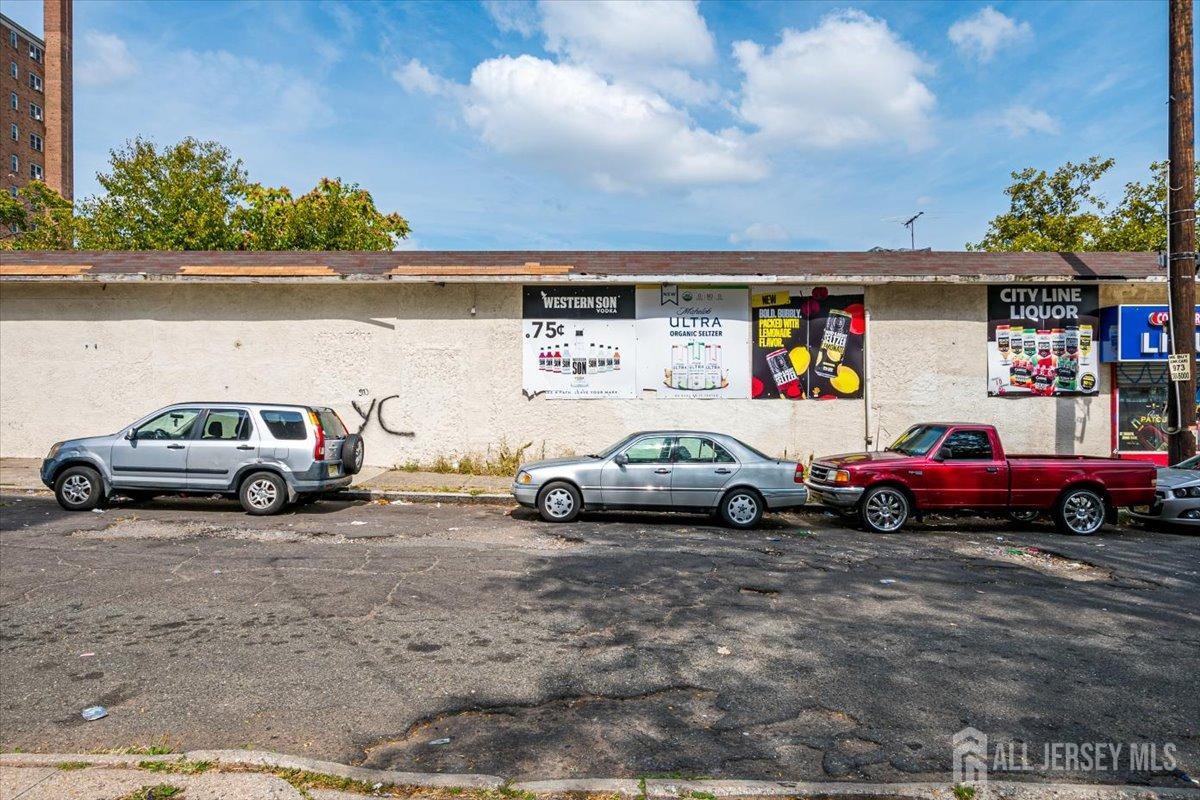 955 Frelinghuysen Avenue 957 Image 5