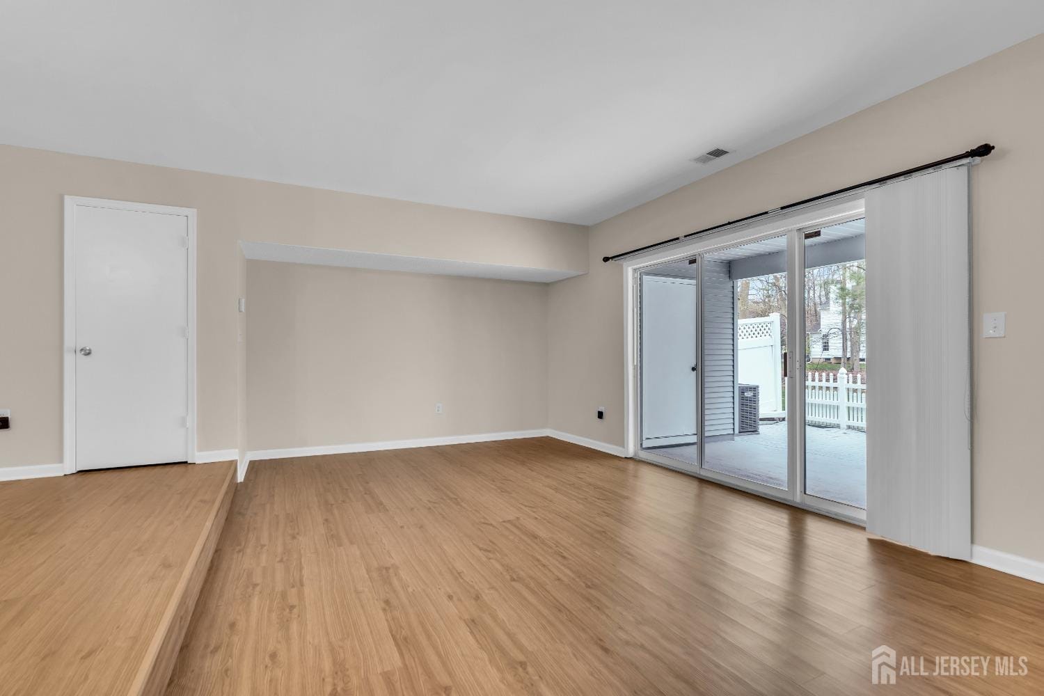 19 Albury Way, North Brunswick, NJ, 08902 image 17