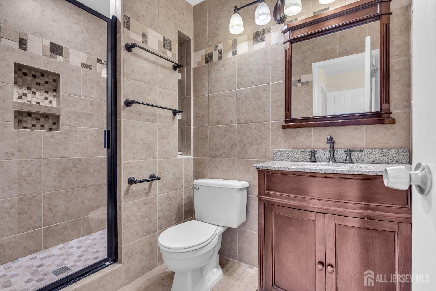 19 Albury Way, North Brunswick, NJ, 08902 image 27
