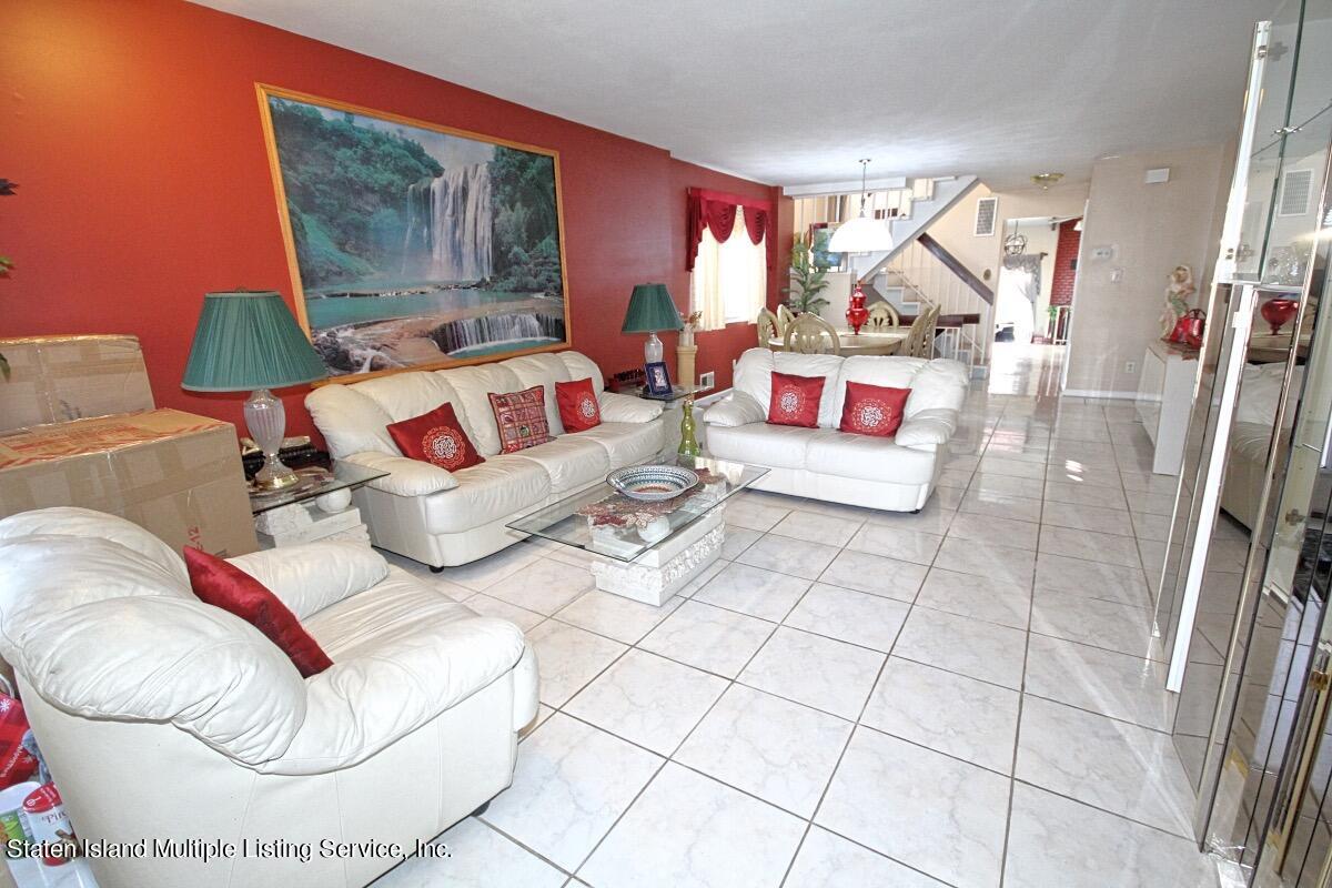 200 Travis Avenue Image 3