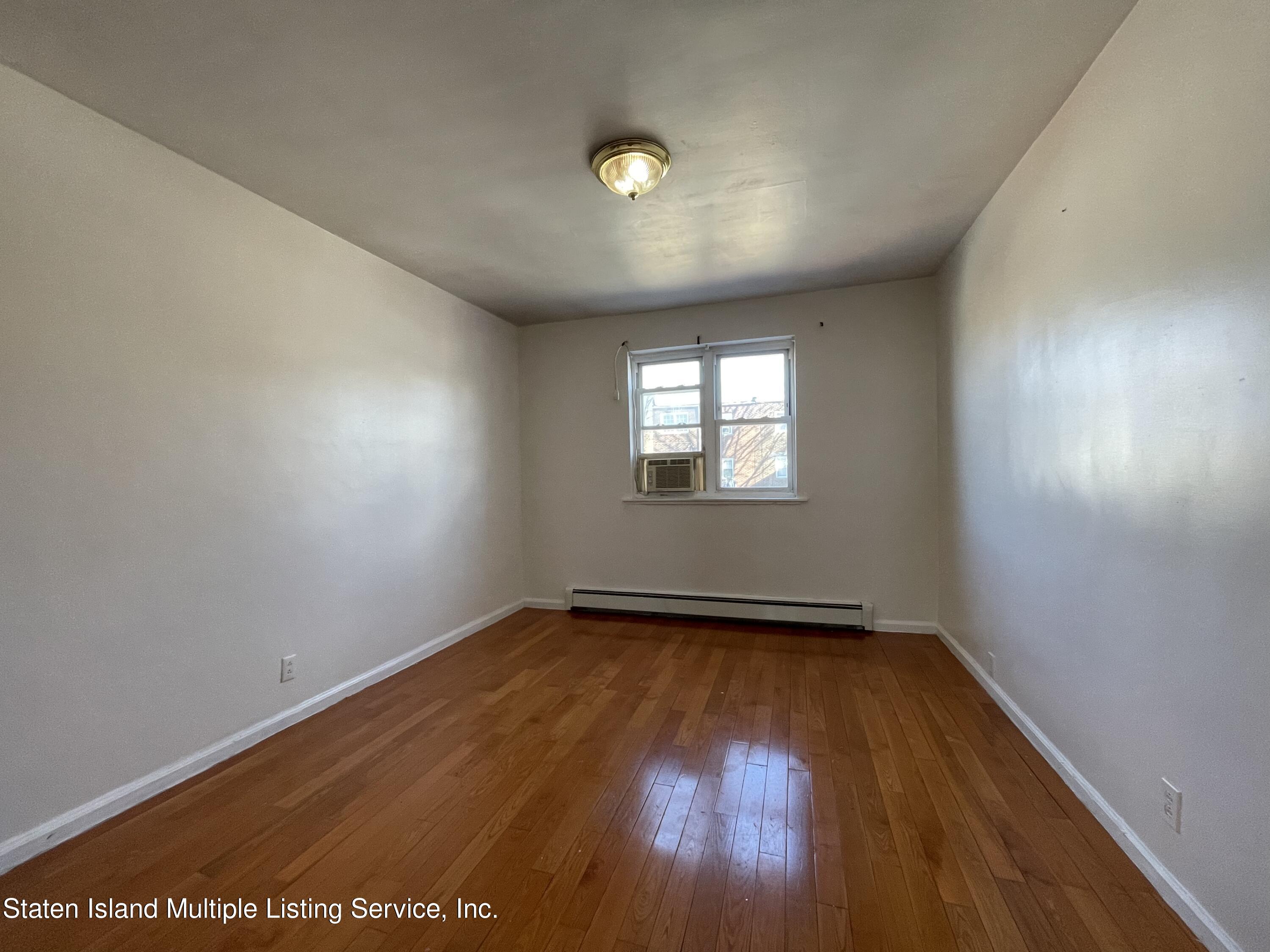 21 Winthrop Place Image 4