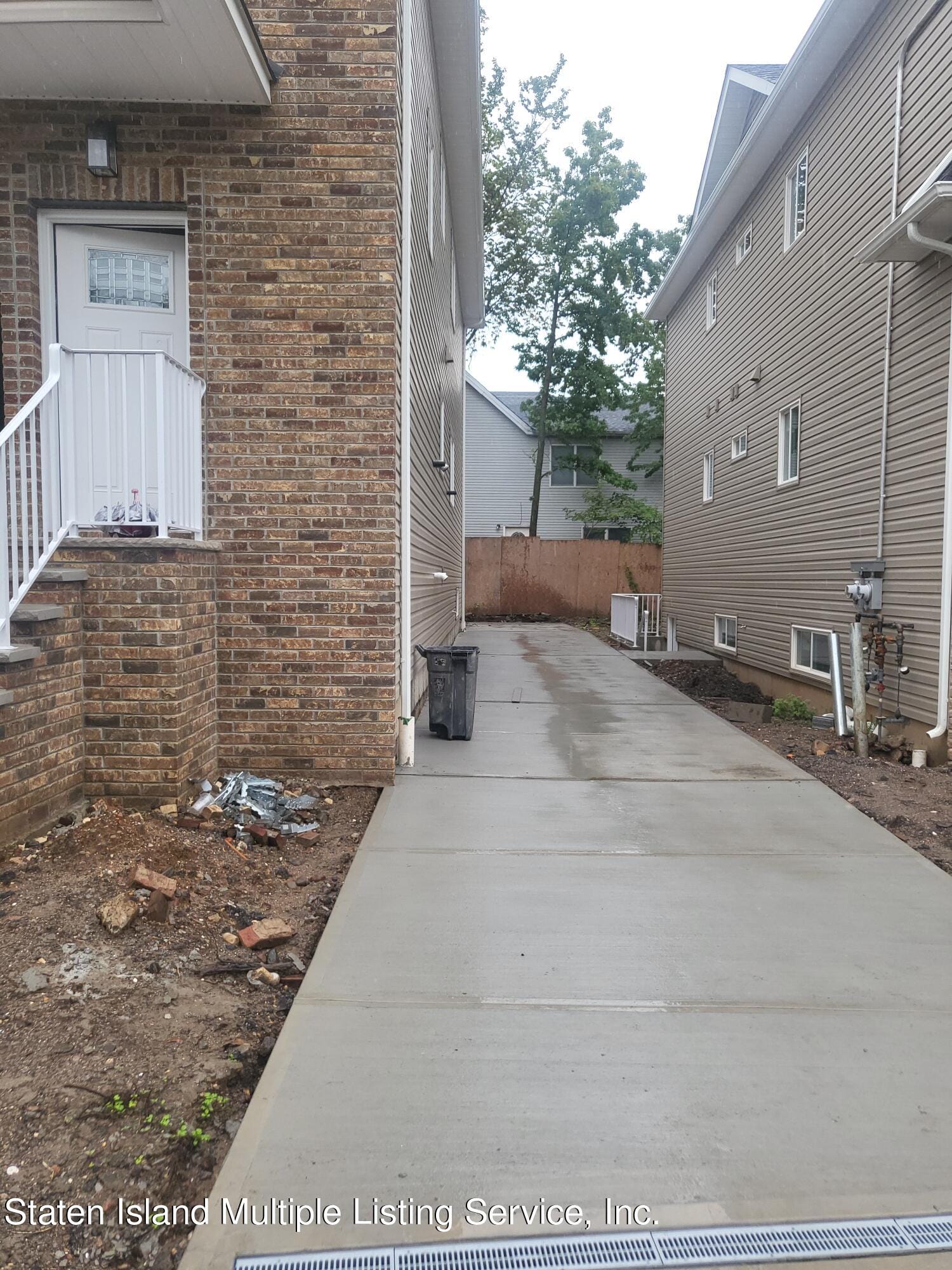 7546 Amboy Road Image 3