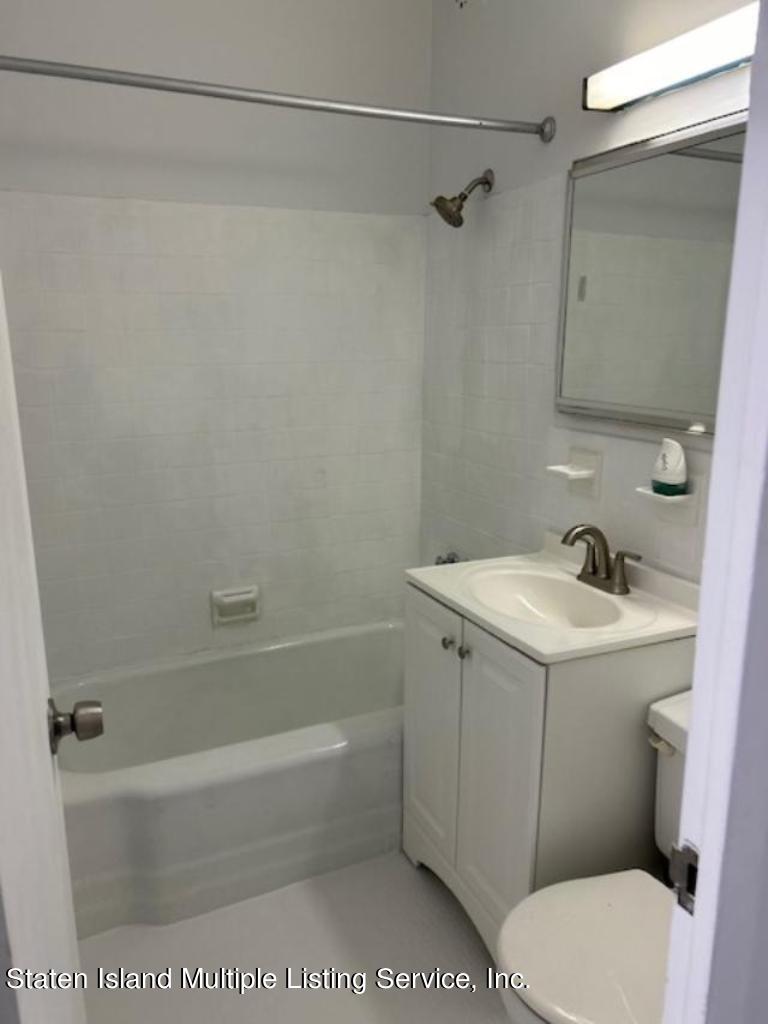 1100 Clove Road G0, Staten Island, NY, 10301 image 8