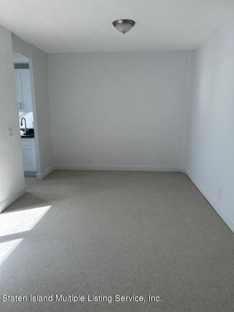 1100 Clove Road G0, Staten Island, NY, 10301 image 9