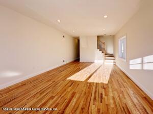 40 Greenway Avenue Image 4