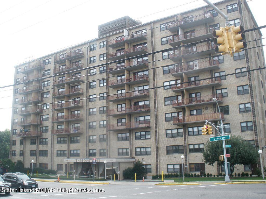 1000 Clove Road 5-B Image 1