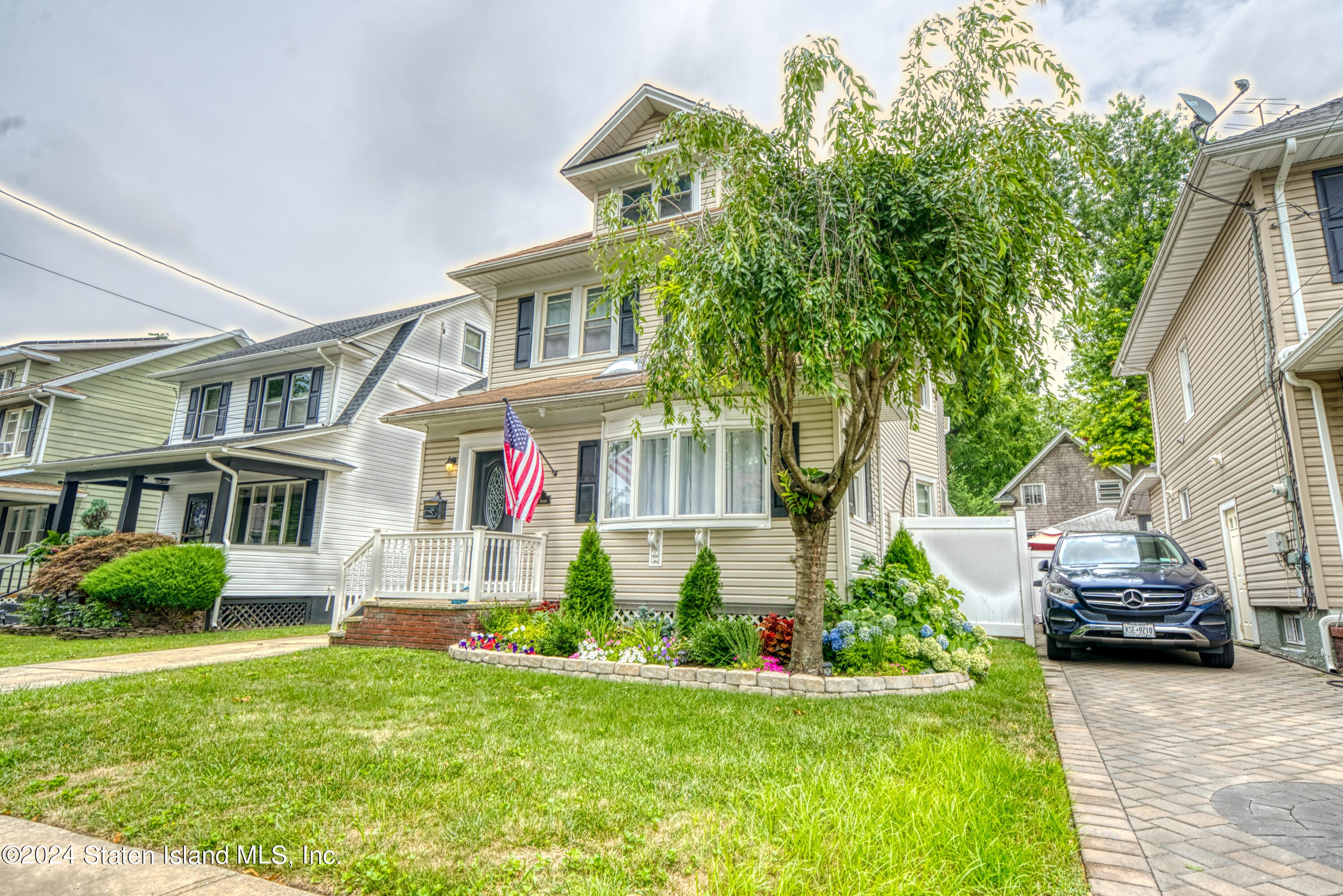 95 Pelton Avenue Image 4