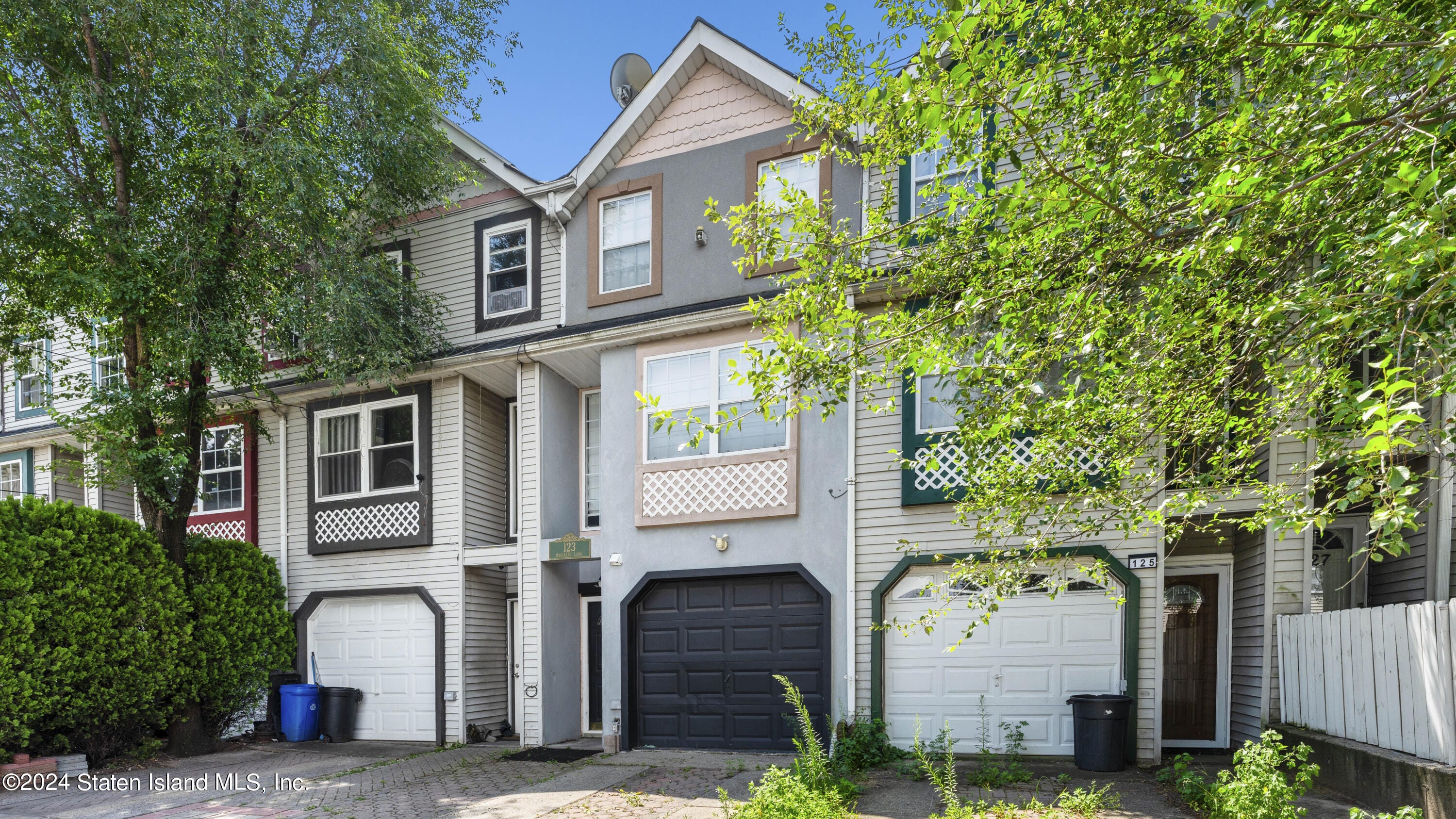 123 Mariners Lane, Staten Island, NY, 10303 image 32