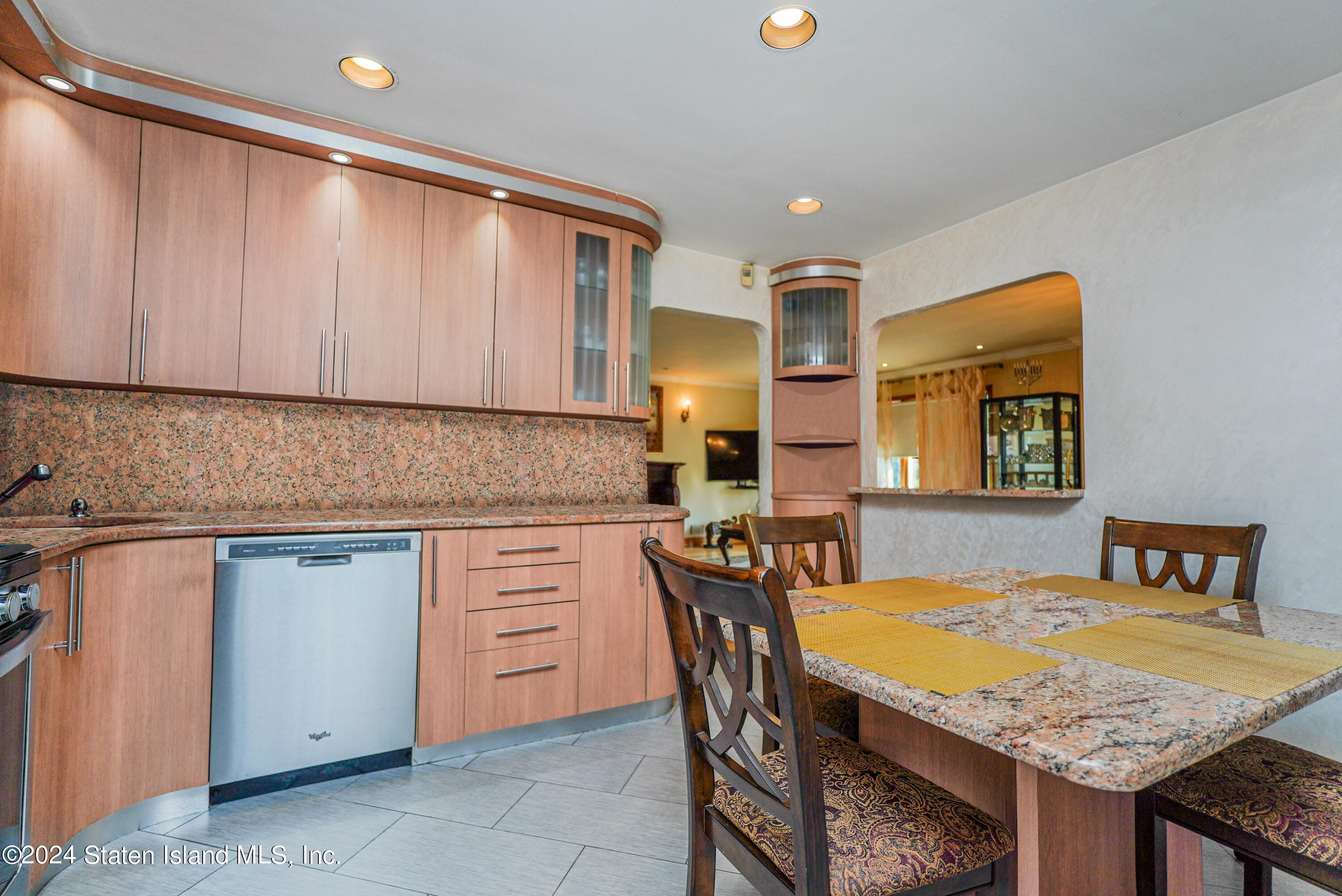 197 Slater Boulevard, Staten Island, NY, 10305 image 13