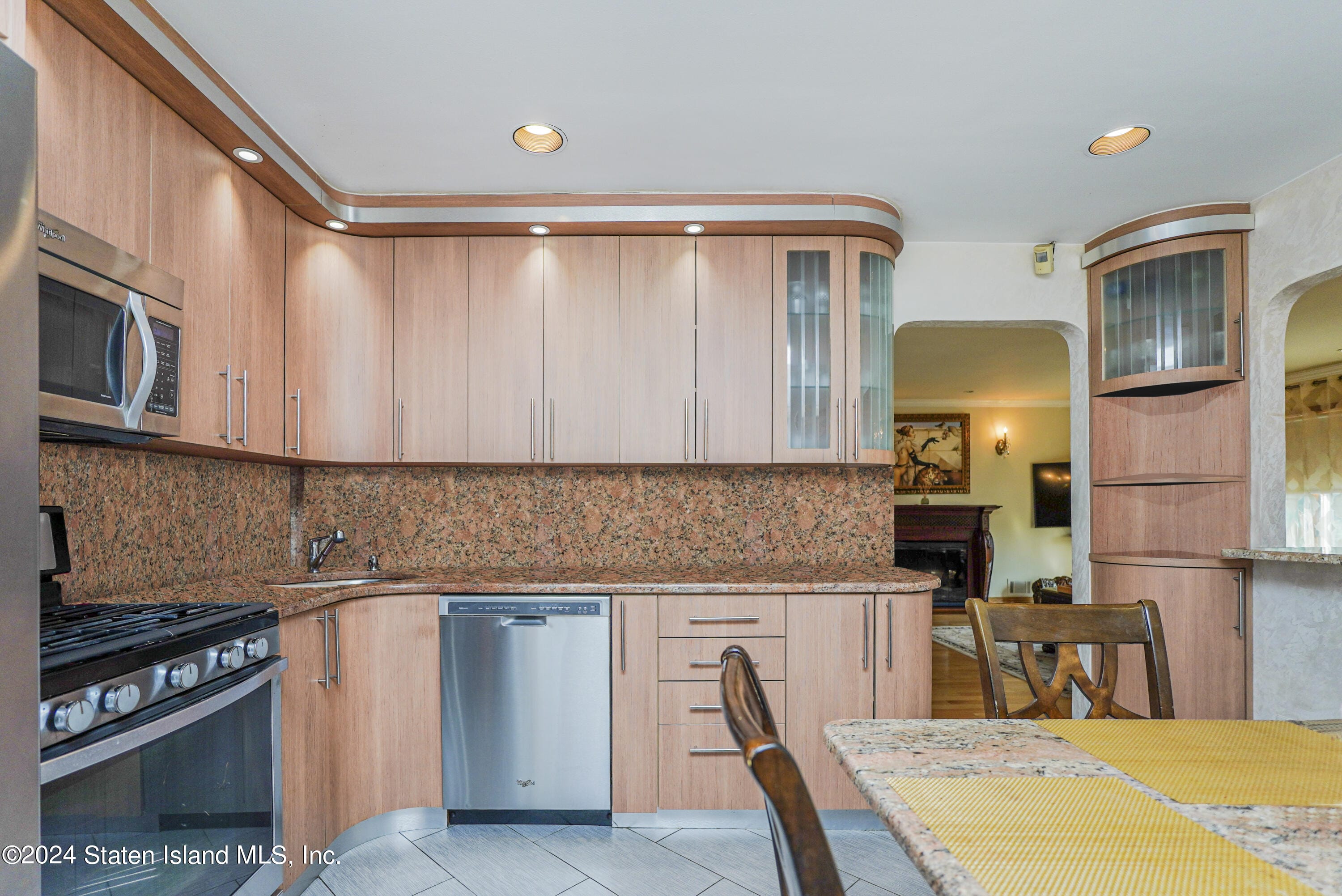 197 Slater Boulevard, Staten Island, NY, 10305 image 14