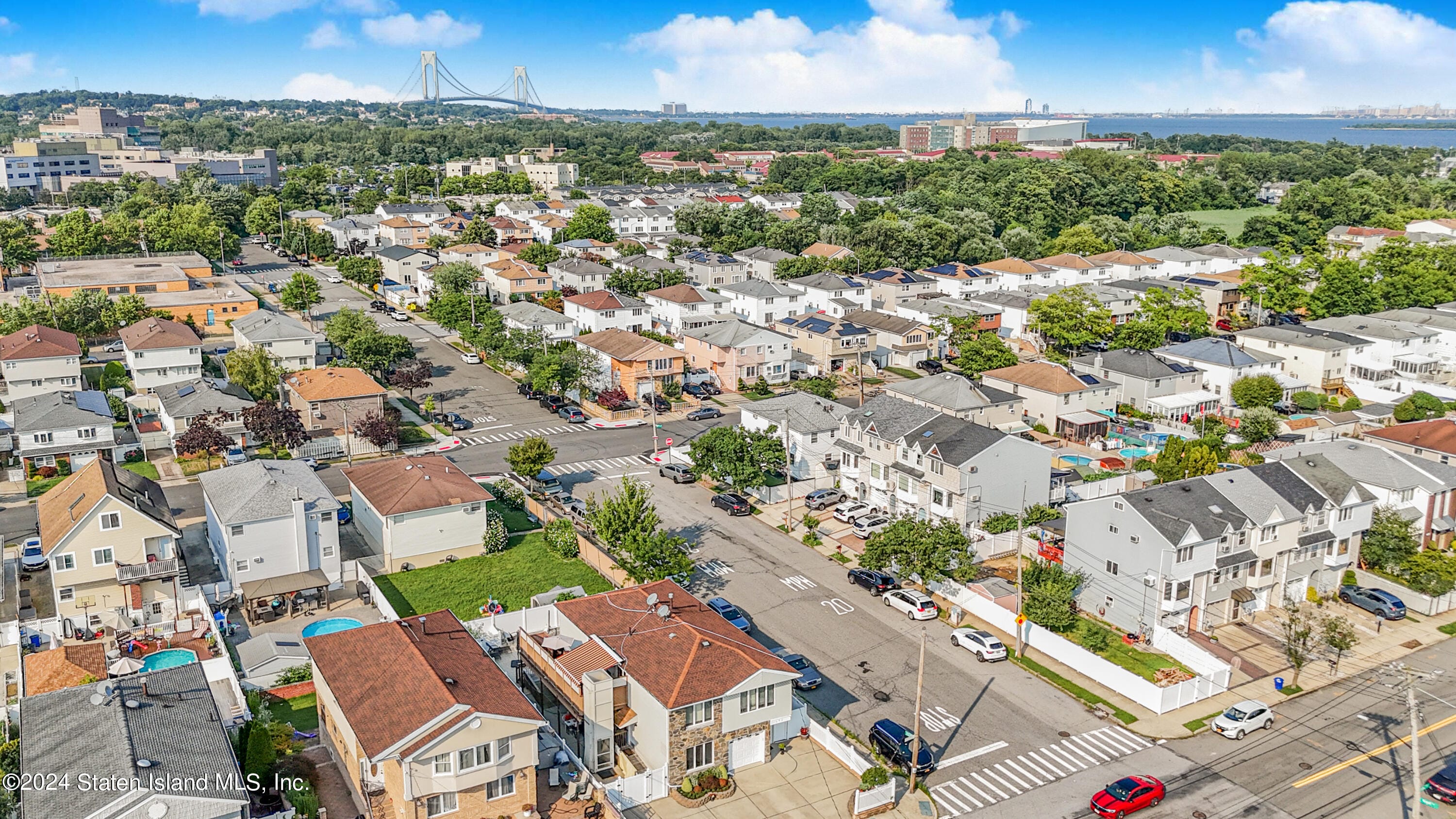 197 Slater Boulevard, Staten Island, NY, 10305 image 40