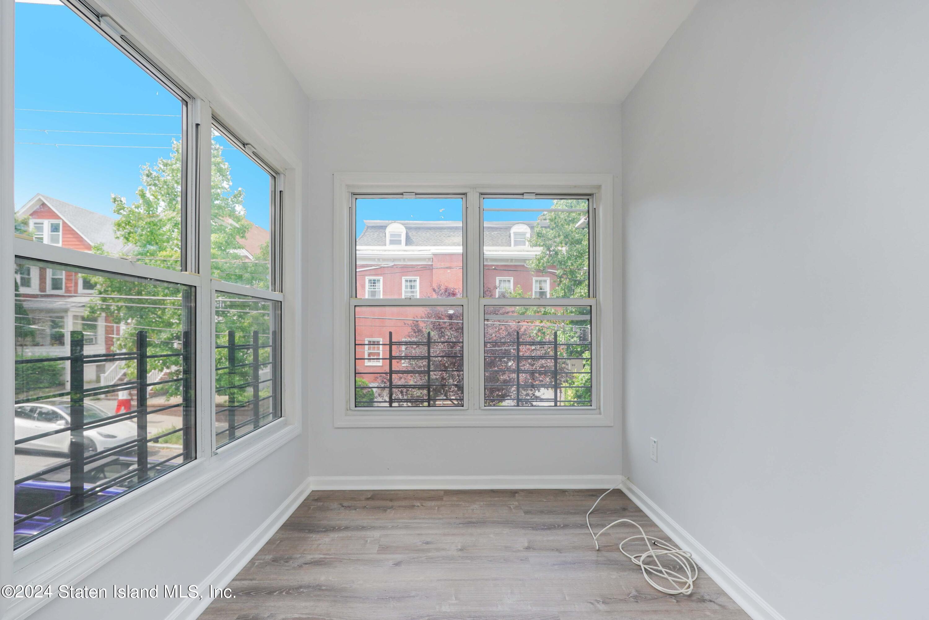 46 Winter Avenue, Staten Island, NY, 10301 image 16