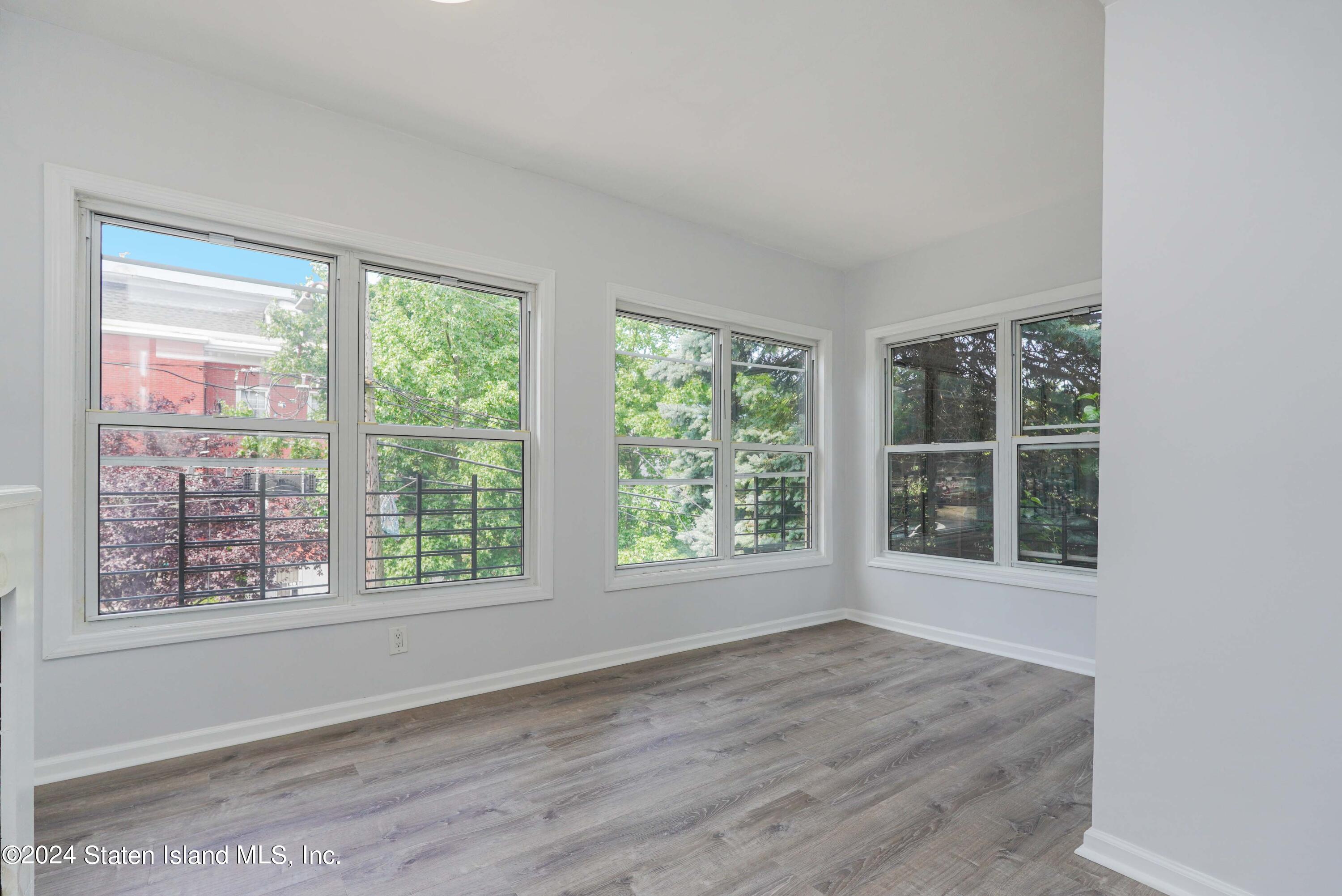 46 Winter Avenue, Staten Island, NY, 10301 image 19