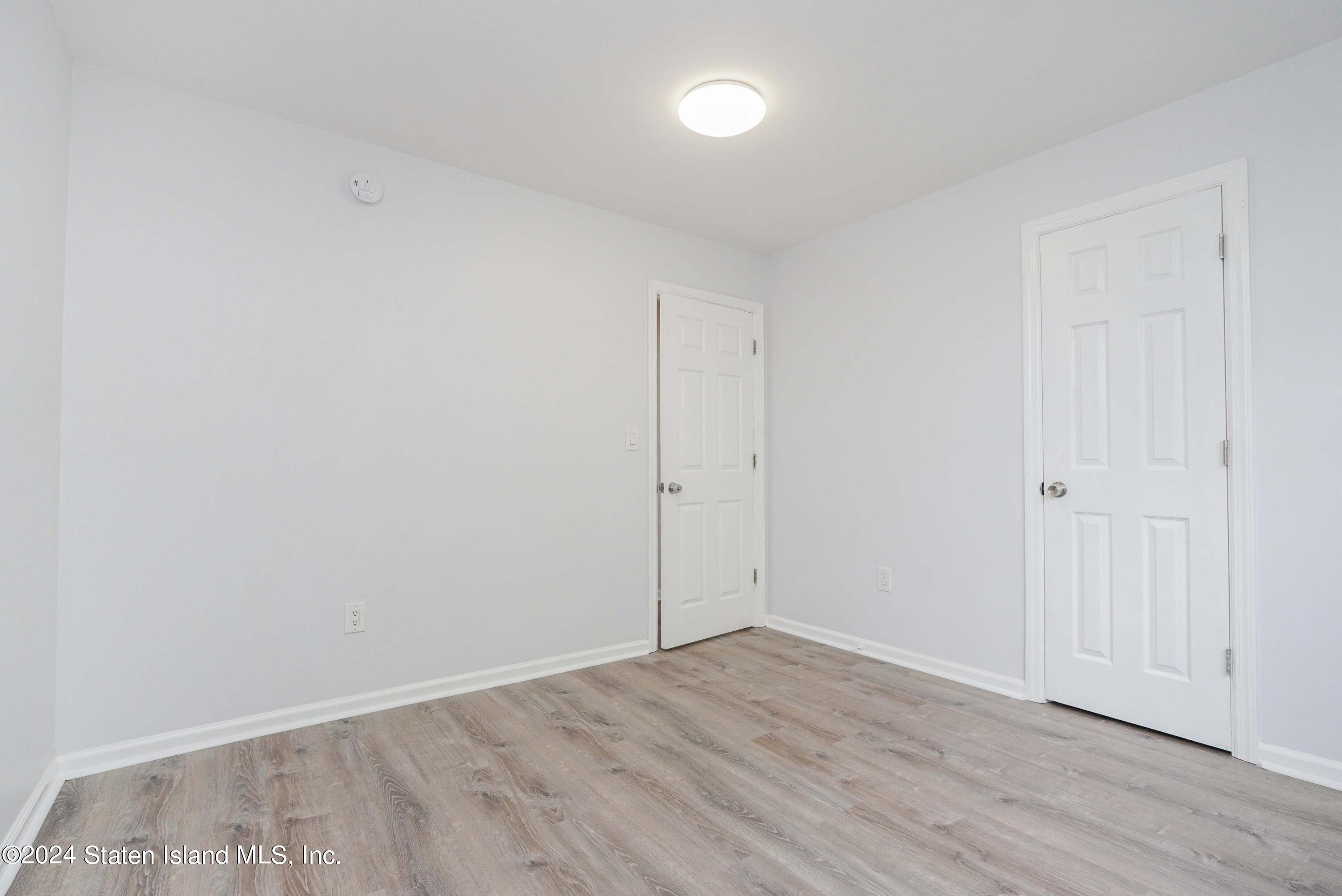 46 Winter Avenue, Staten Island, NY, 10301 image 21