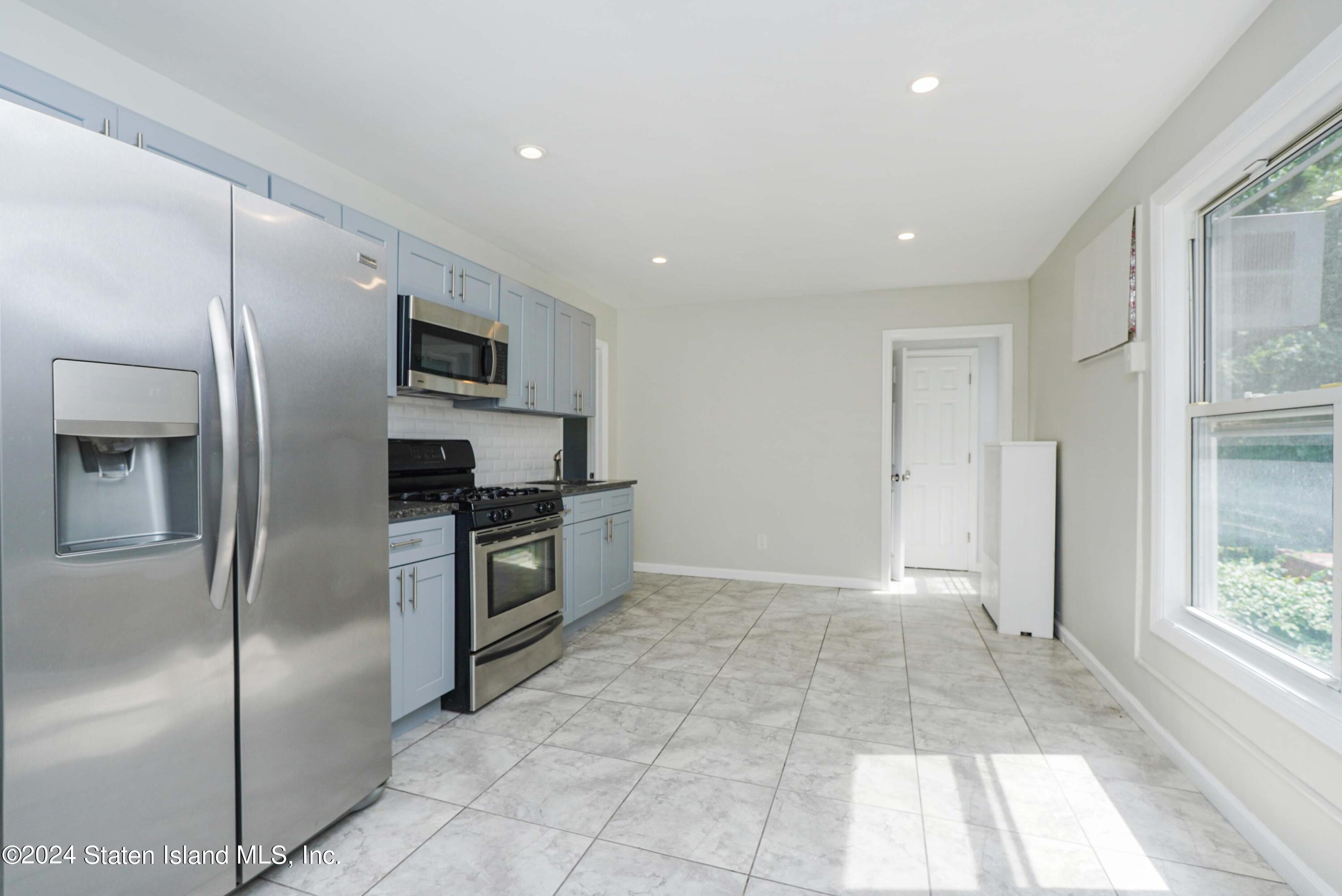 46 Winter Avenue, Staten Island, NY, 10301 image 6