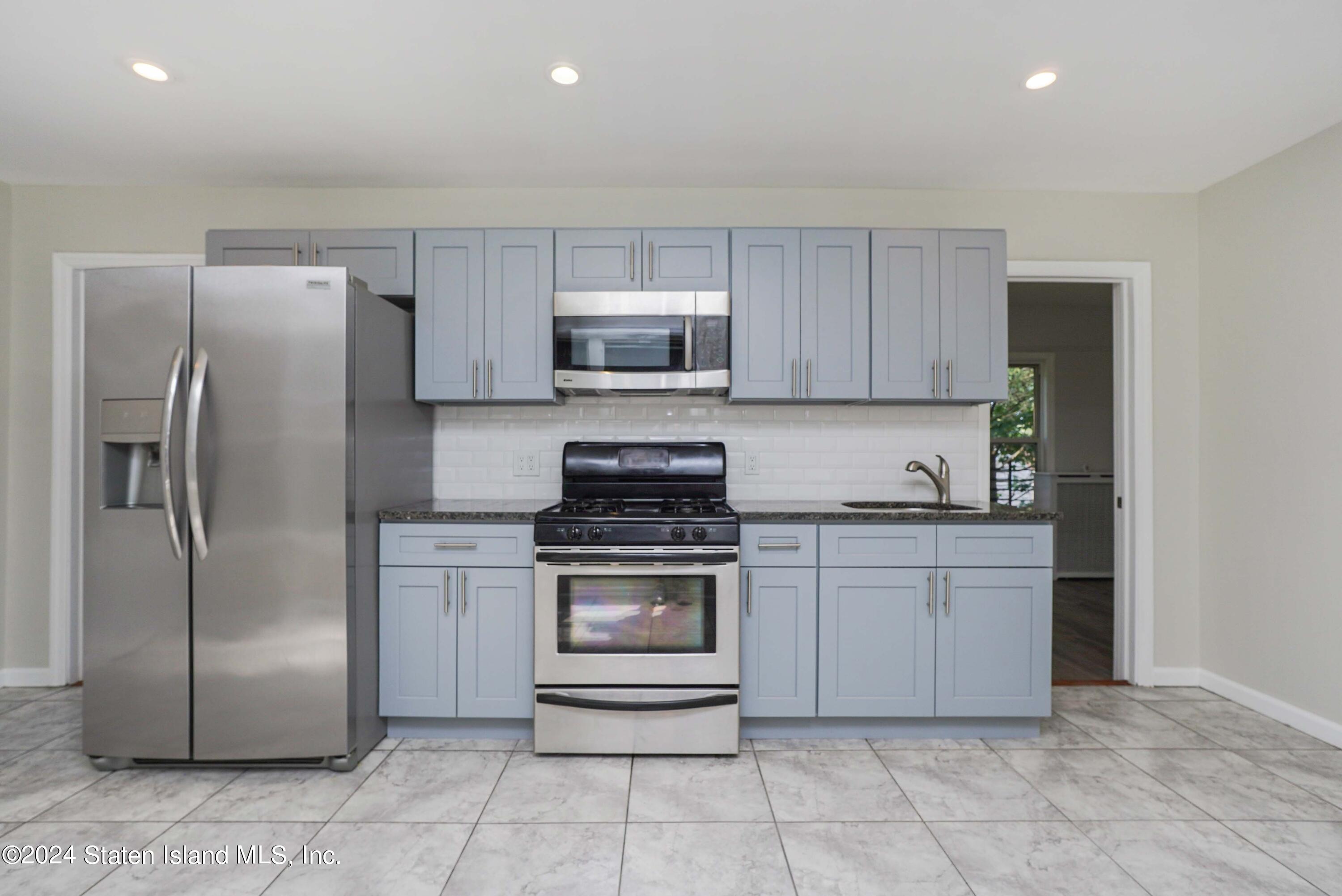 46 Winter Avenue, Staten Island, NY, 10301 image 9