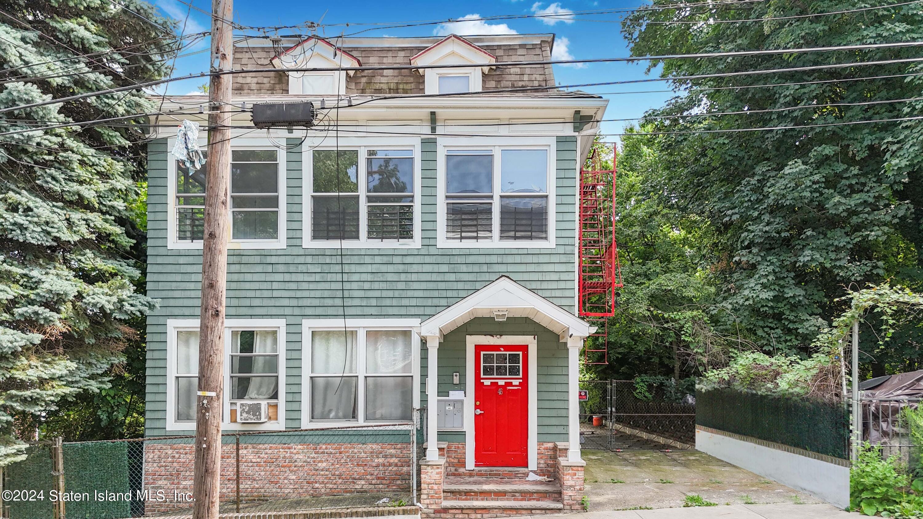 46 Winter Avenue Image 1