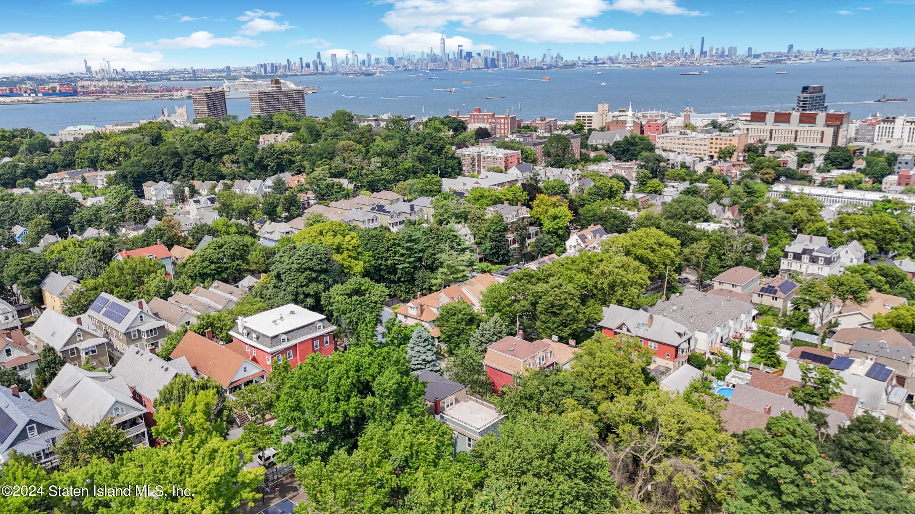 46 Winter Avenue, Staten Island, NY, 10301 image 32