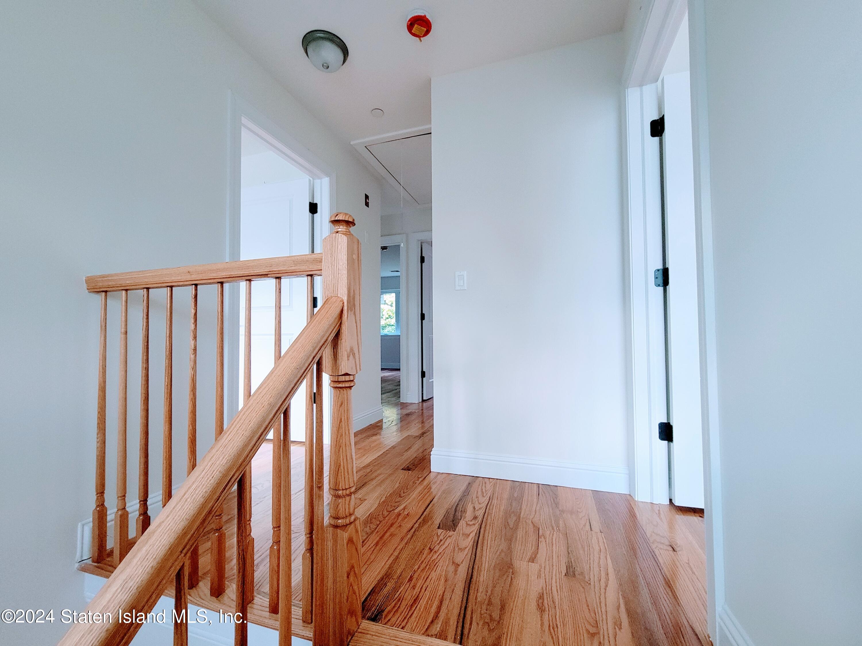 279 Stanley Avenue, Staten Island, NY, 10301 image 9