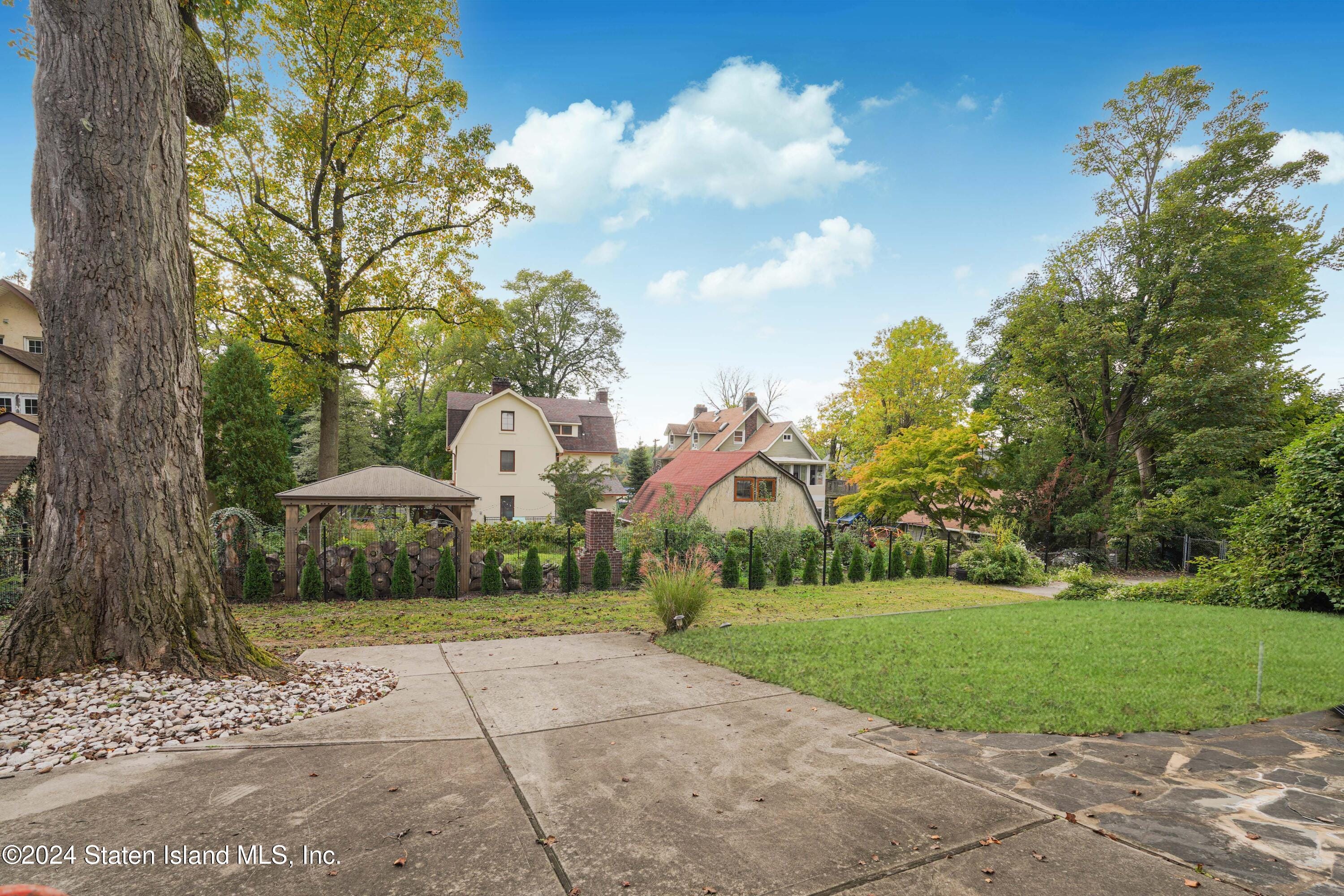 30 Clinton Court, Staten Island, NY, 10301 image 17