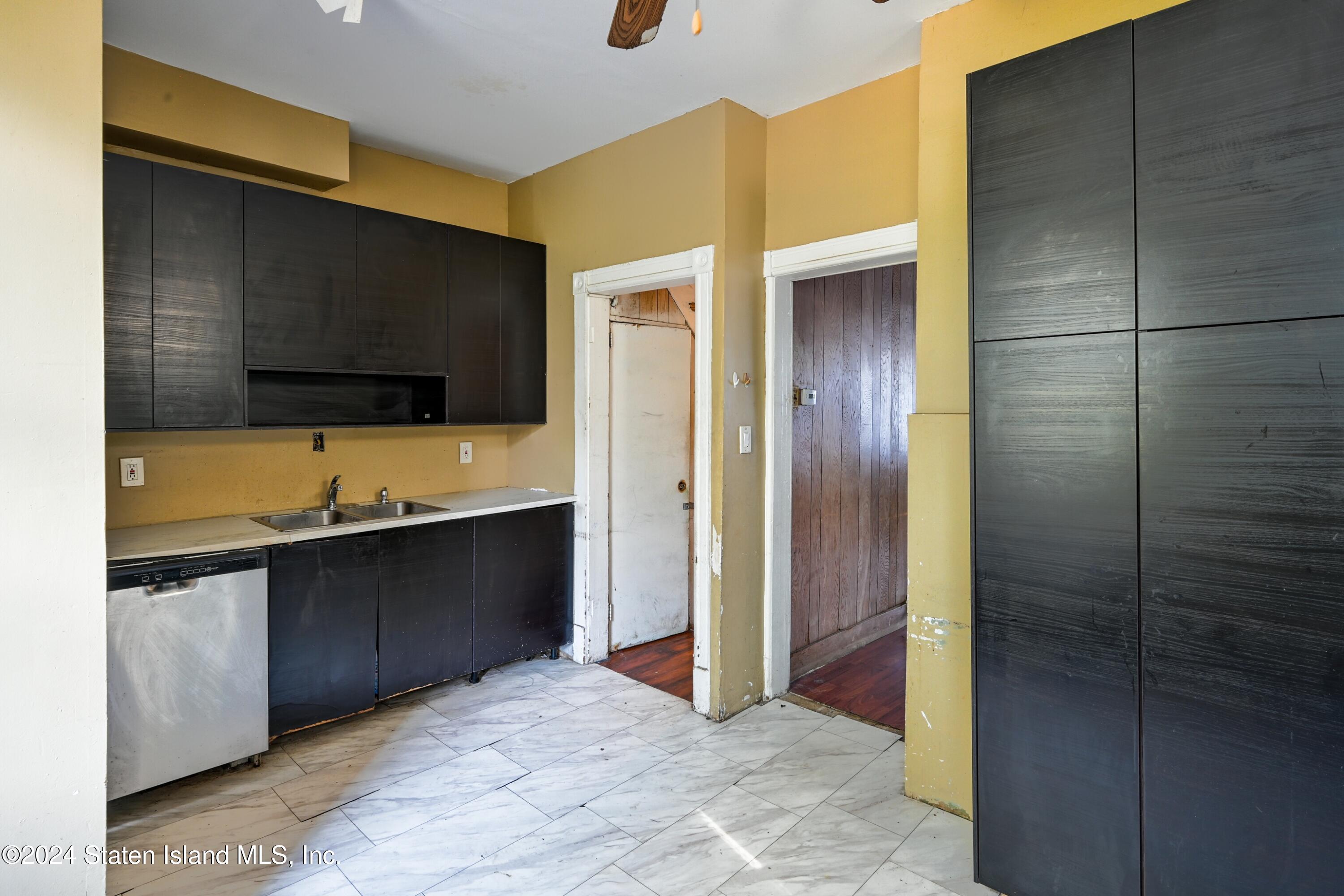 16 Pleasant Valley Avenue, Staten Island, NY, 10304 image 6