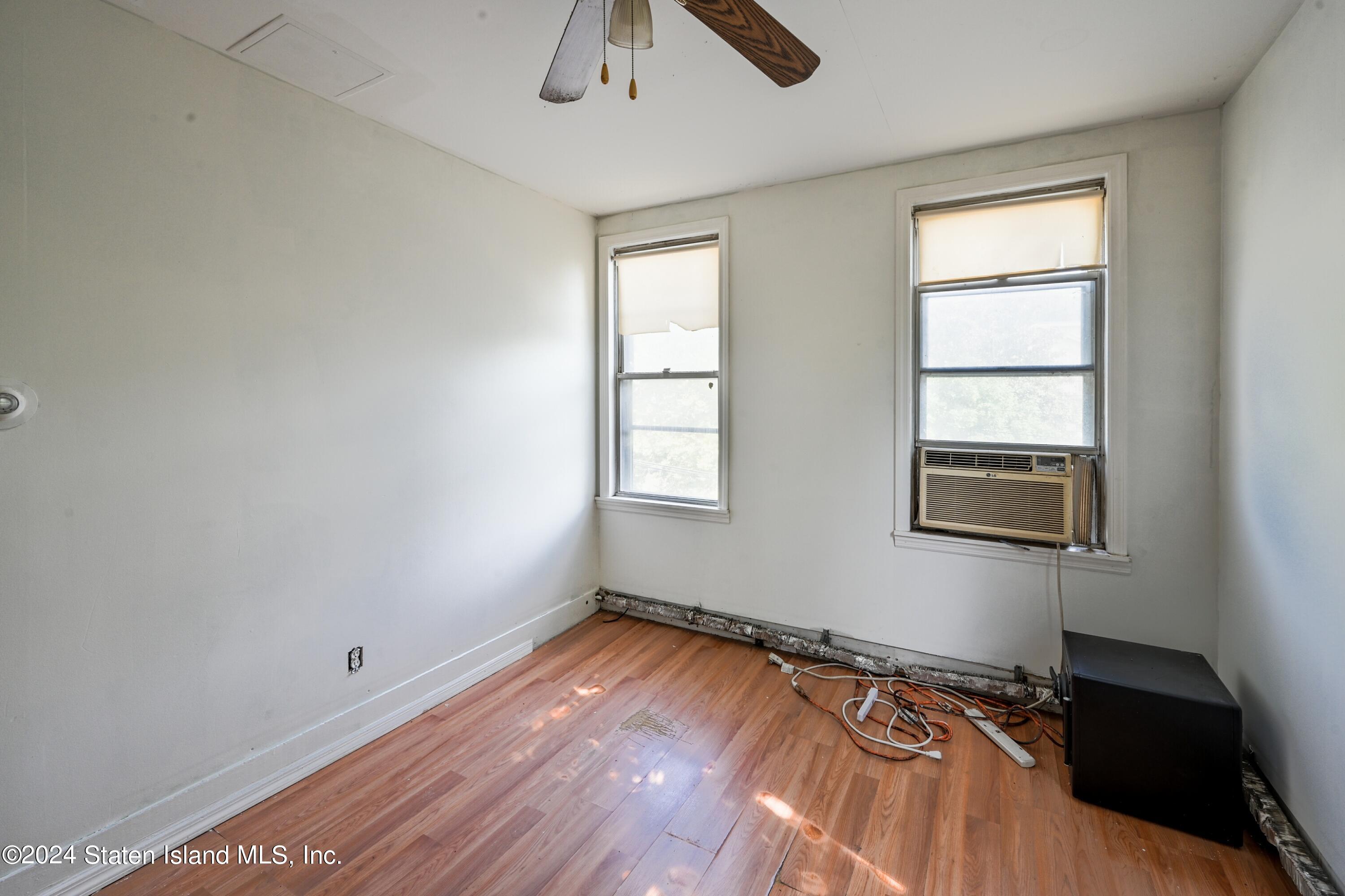 16 Pleasant Valley Avenue, Staten Island, NY, 10304 image 15