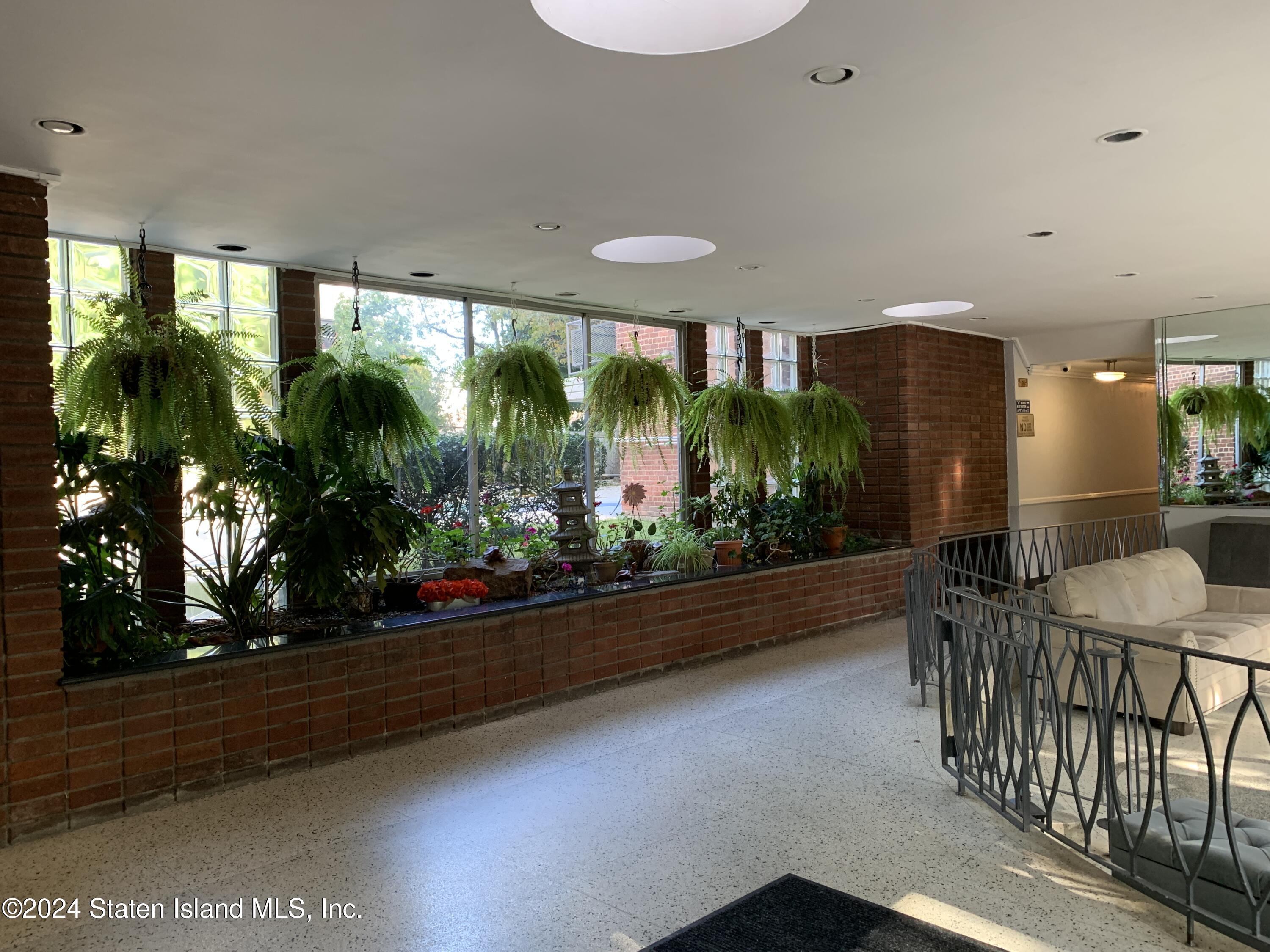 55 Austin Place 2j Image 3