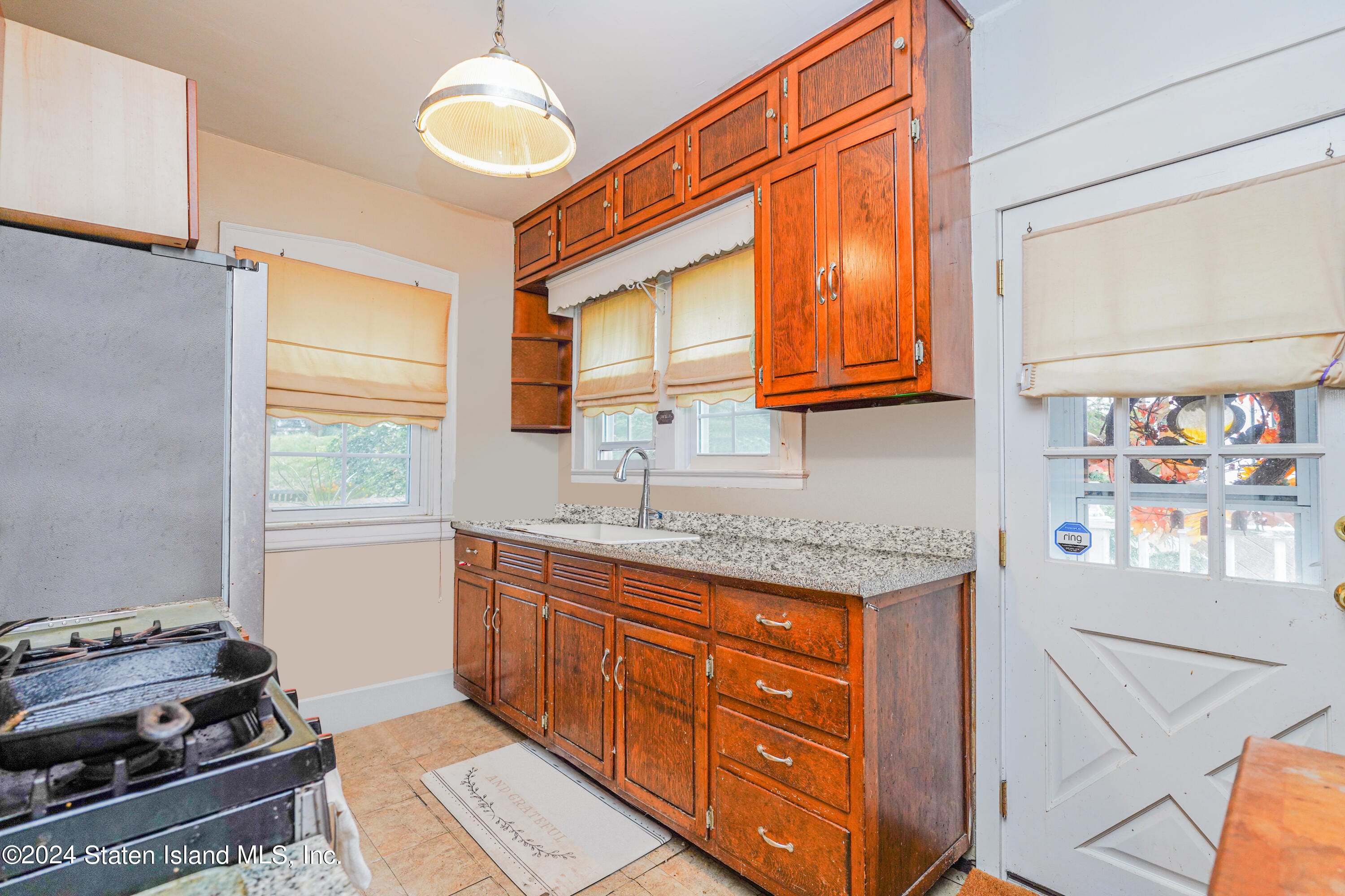 30 Clinton Court, Staten Island, NY, 10301 image 9