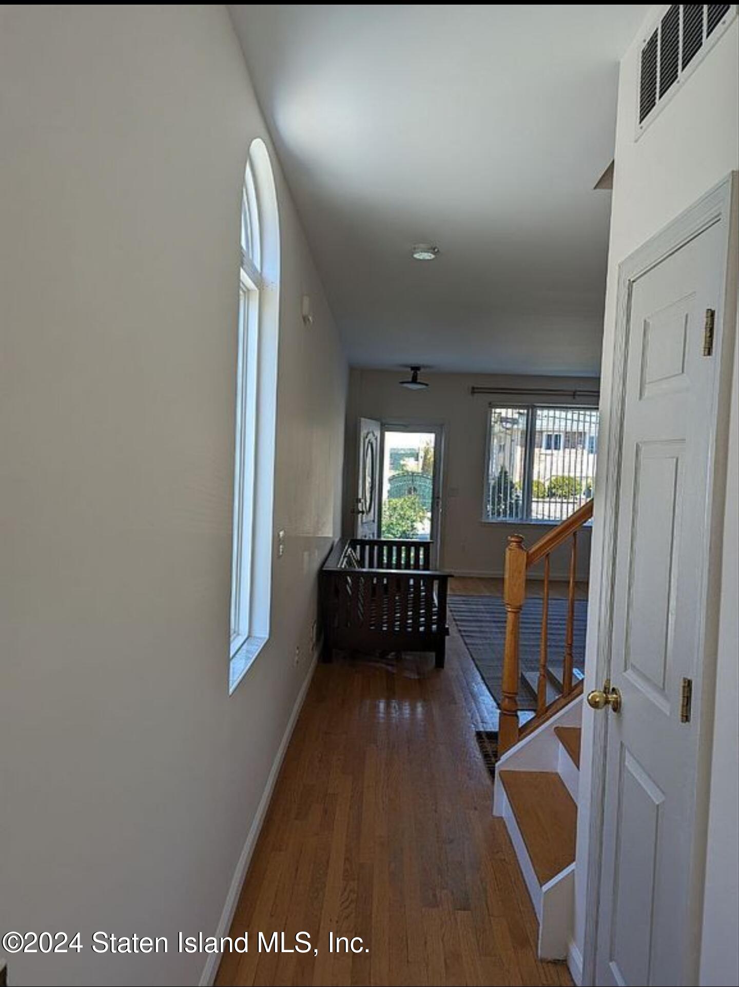 26 Guilford Street, Staten Island, NY, 10305 image 8