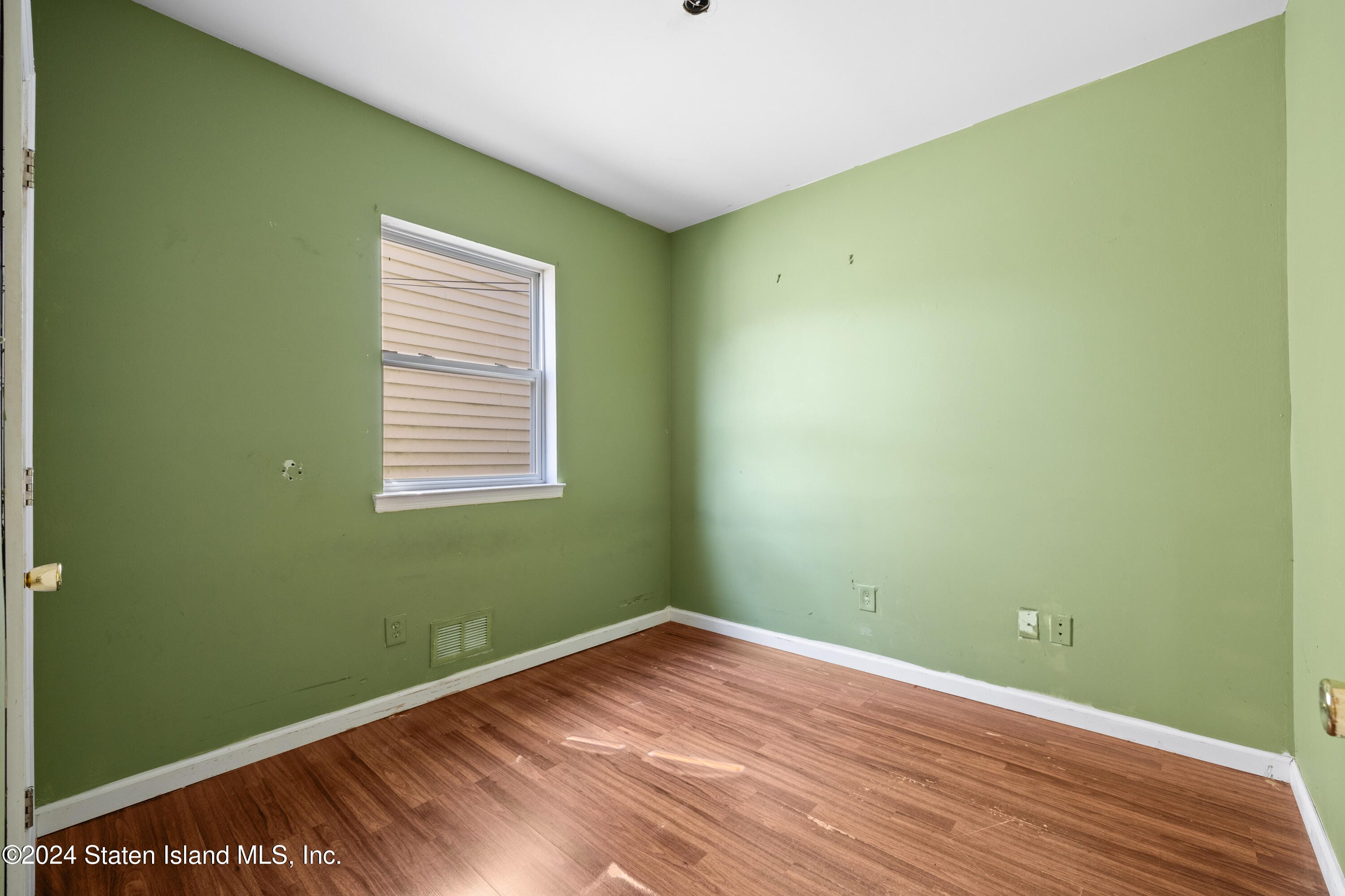 46 Olympia Boulevard, Staten Island, NY, 10305 image 6