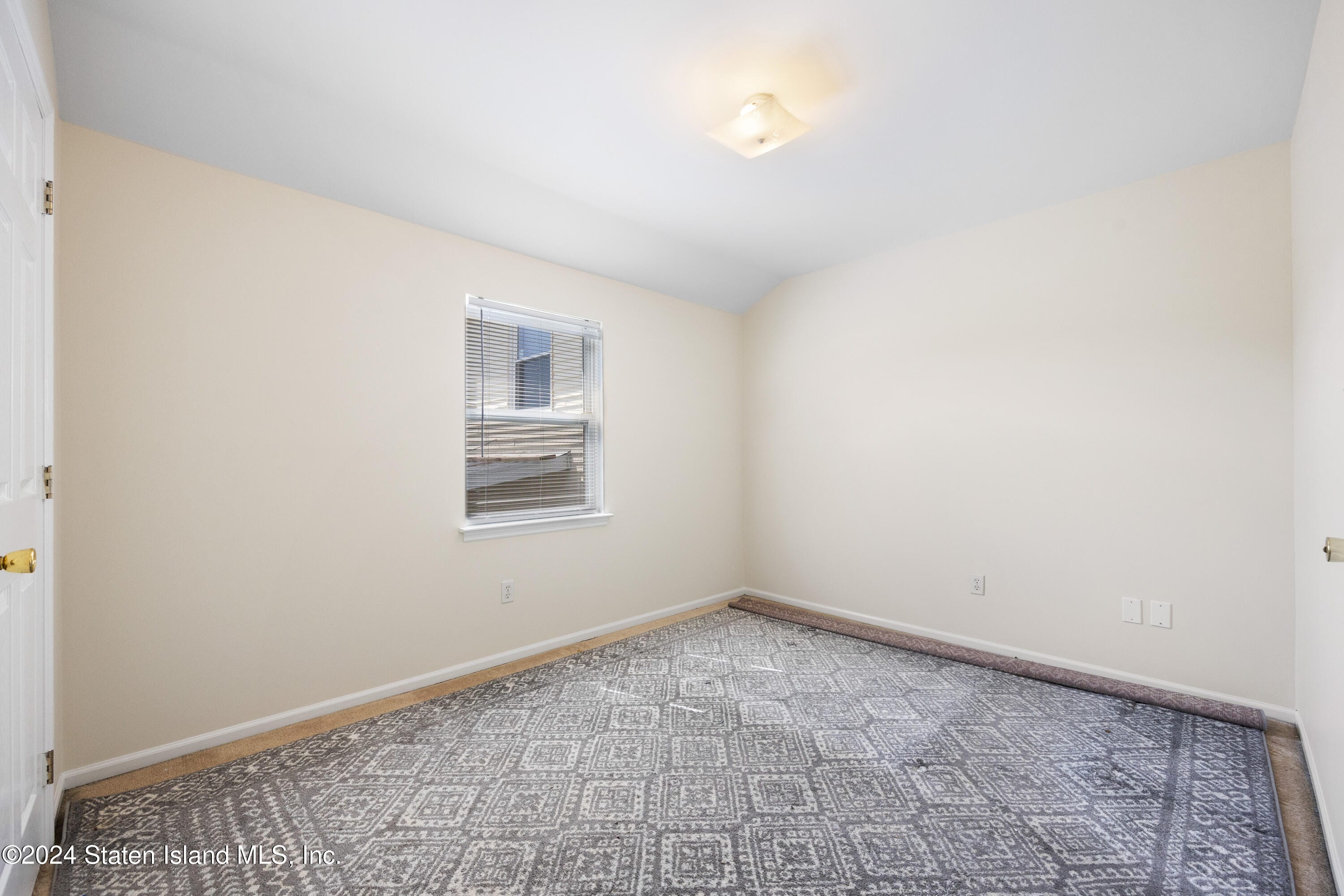 46 Olympia Boulevard, Staten Island, NY, 10305 image 14