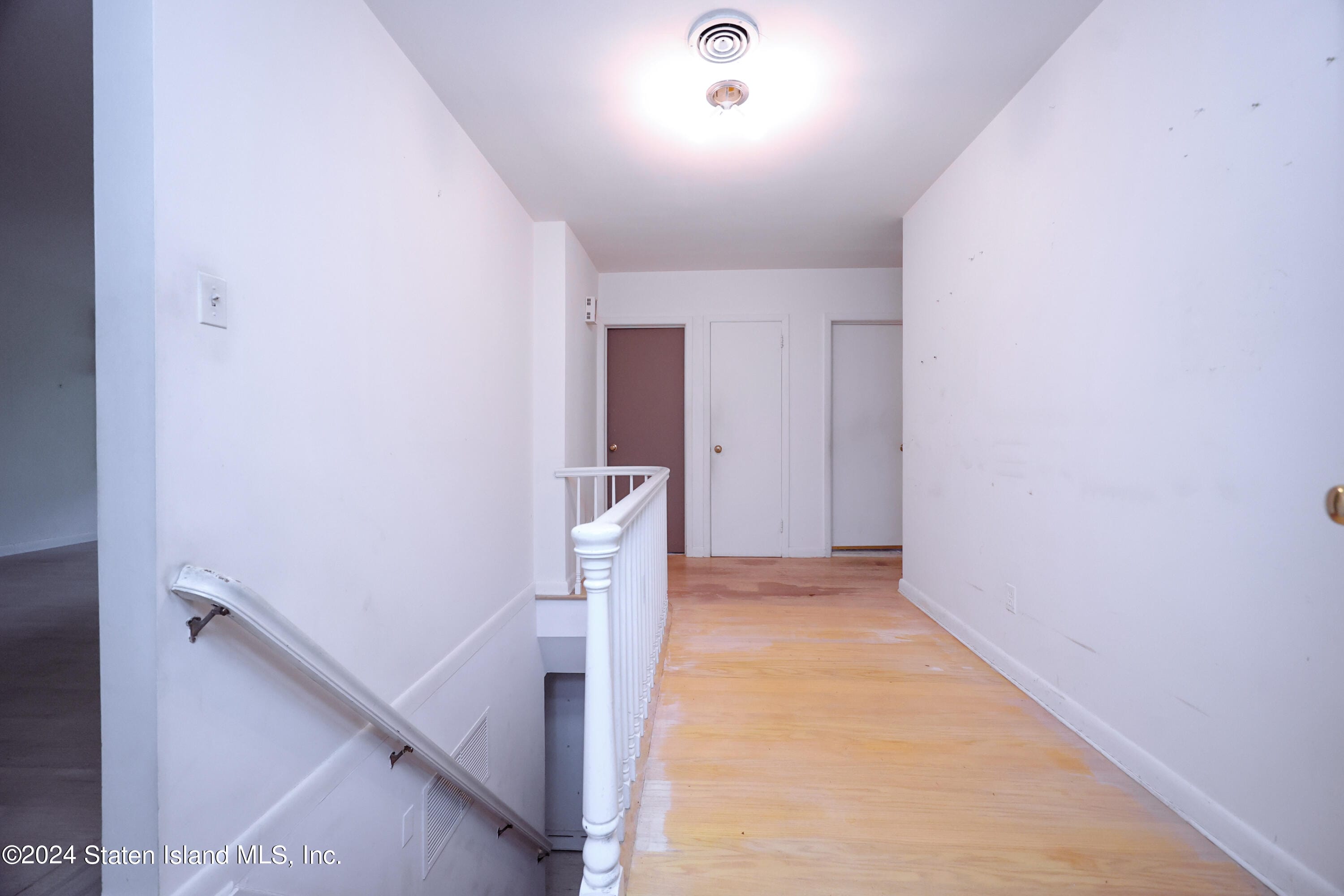 260 Douglas Road, Staten Island, NY, 10304 image 9