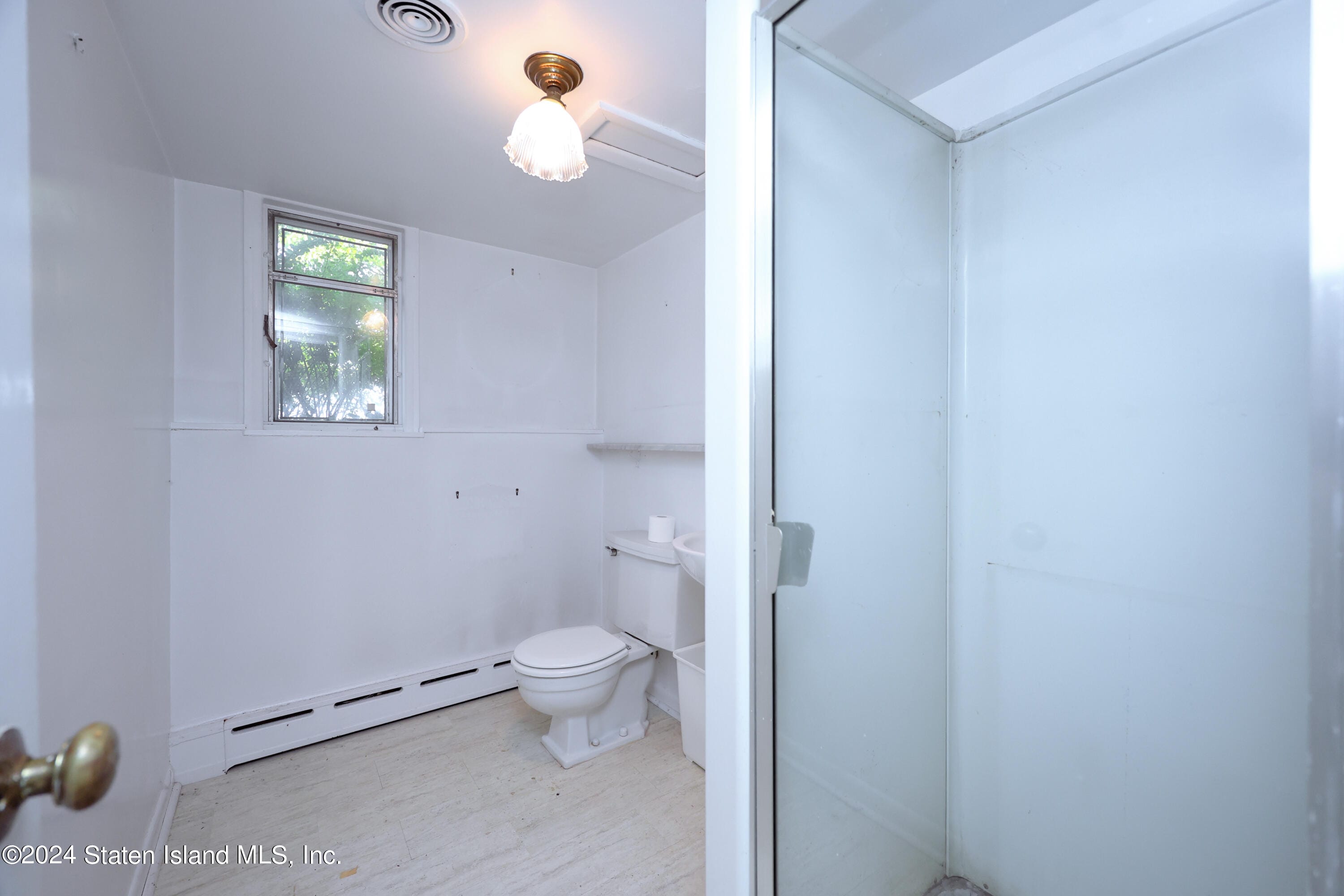 260 Douglas Road, Staten Island, NY, 10304 image 13