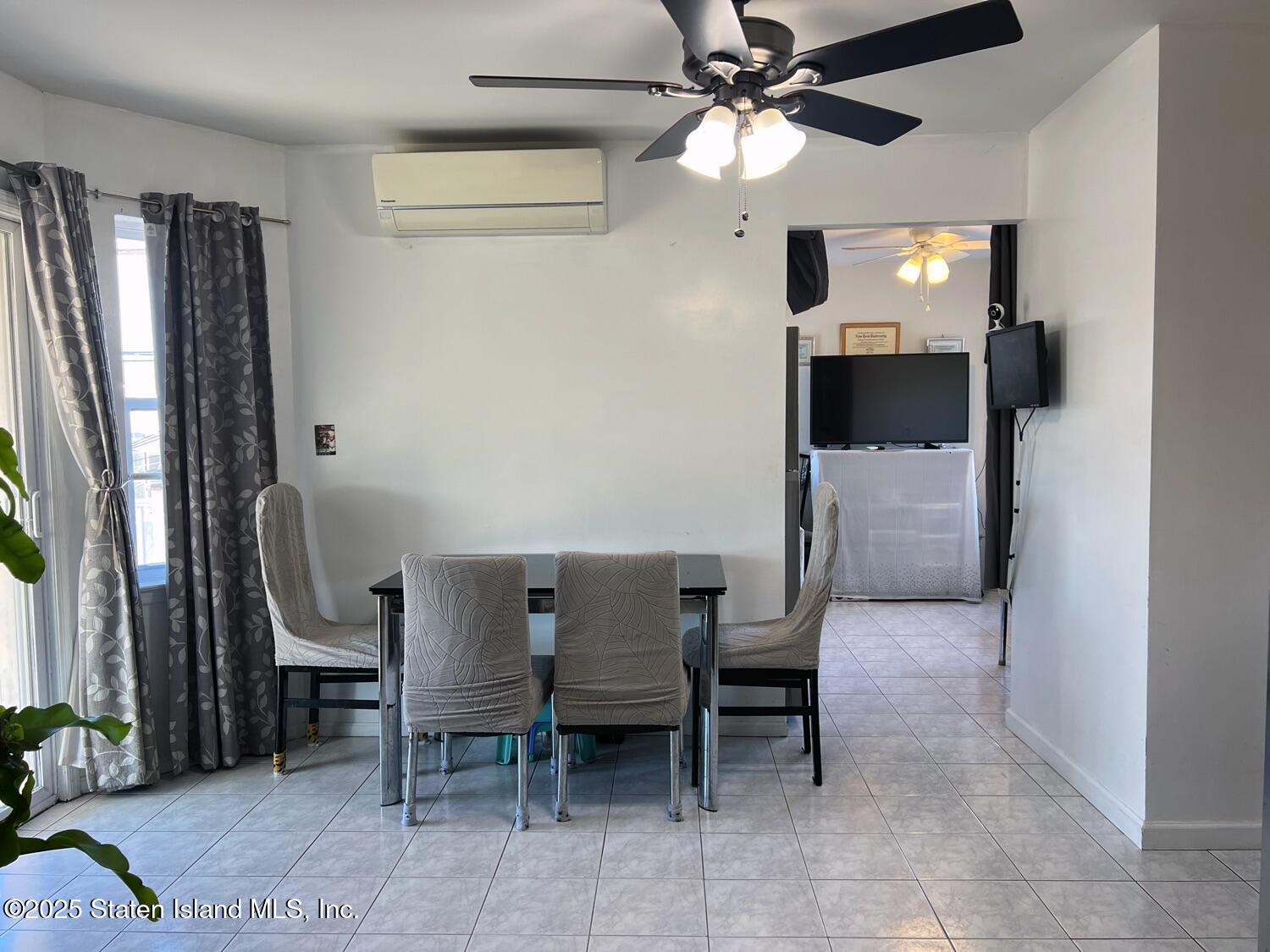 40 Parkinson Avenue Image 3