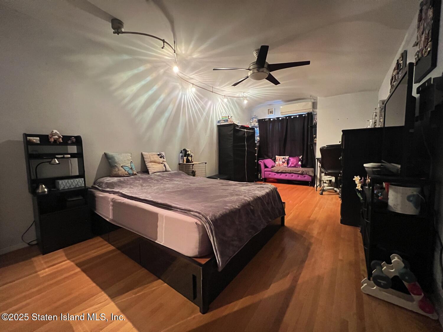 40 Parkinson Avenue, Staten Island, NY, 10305 image 17