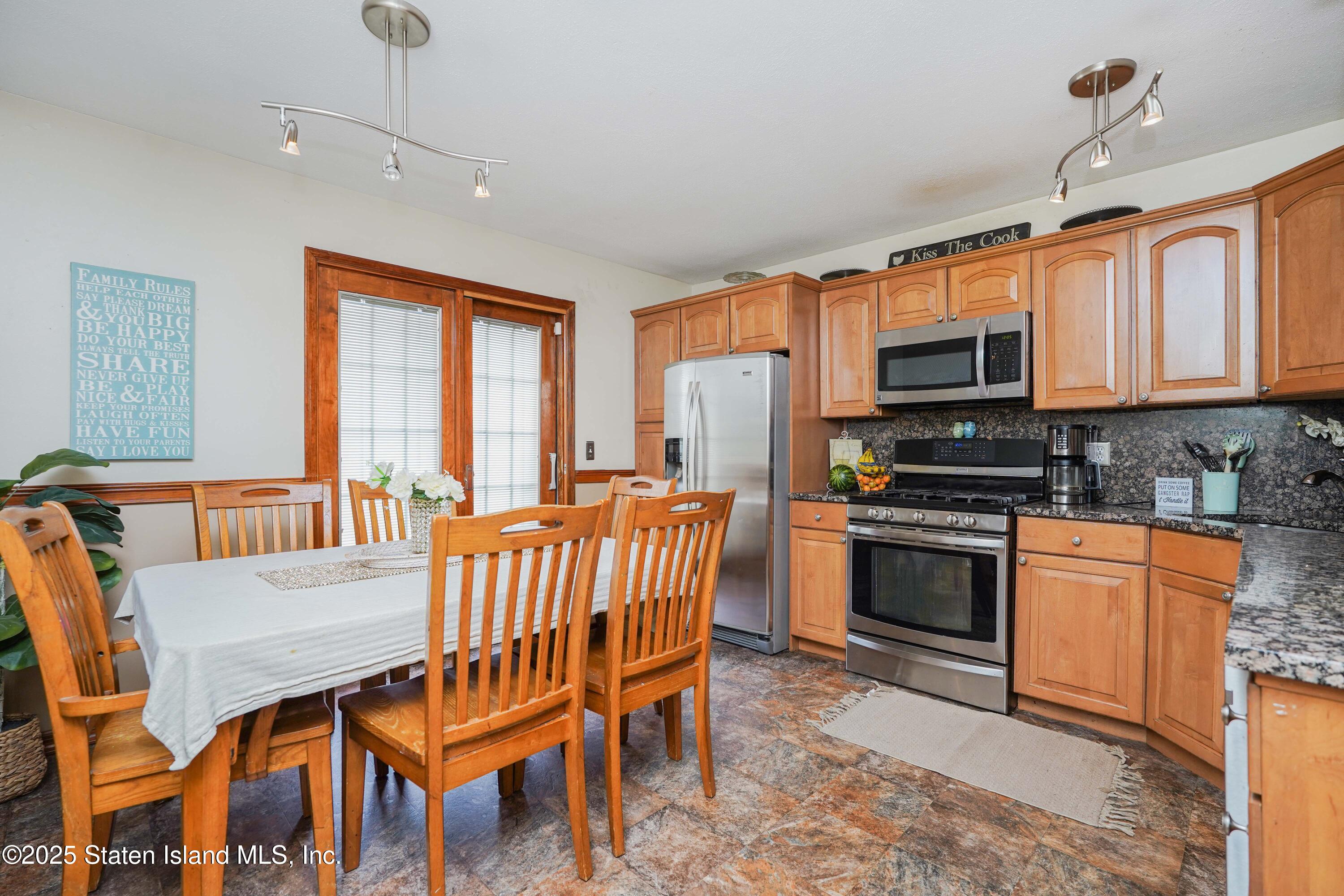 45 Elkhart Street, Staten Island, NY, 10308 image 10