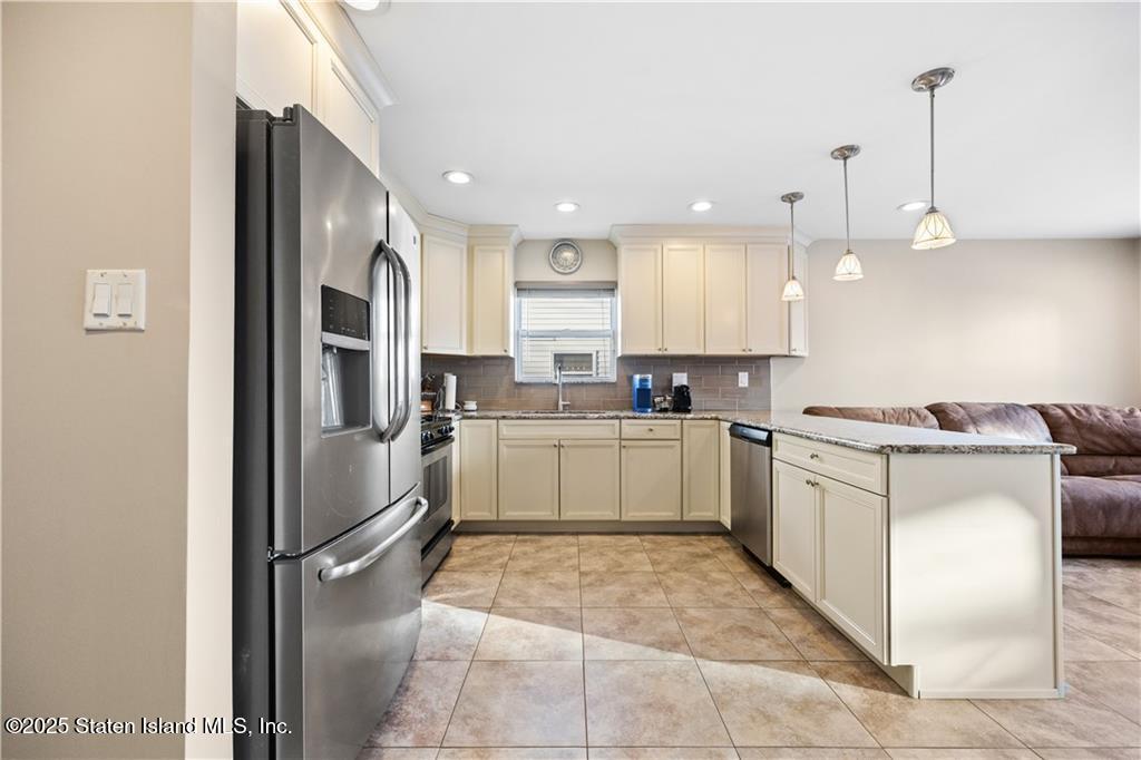 405 Winant Avenue, Staten Island, NY, 10309 image 7