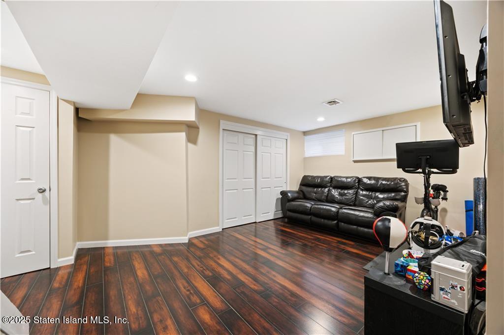 405 Winant Avenue, Staten Island, NY, 10309 image 19