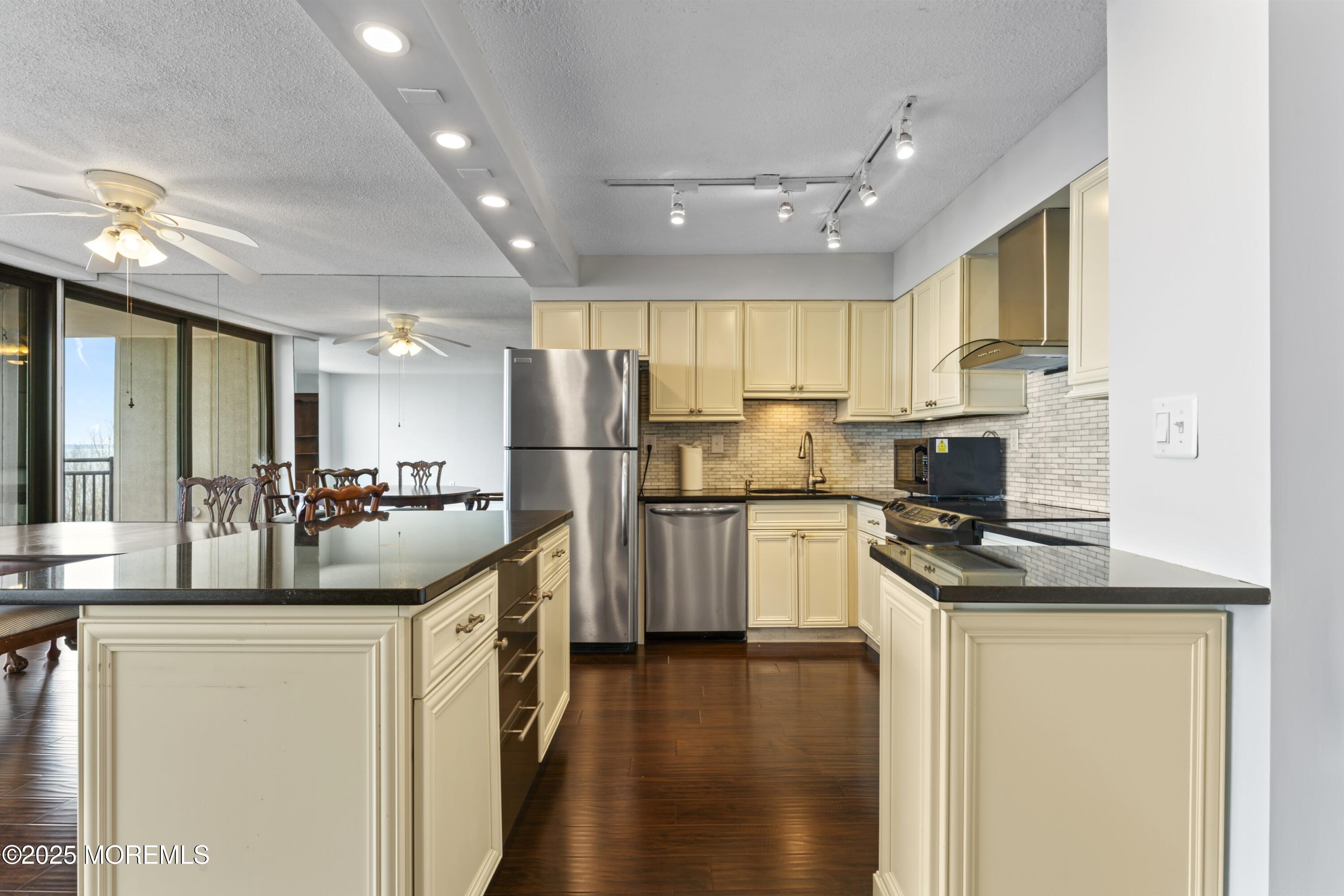 1 Scenic Drive 306, Highlands, NJ, 07732 image 7