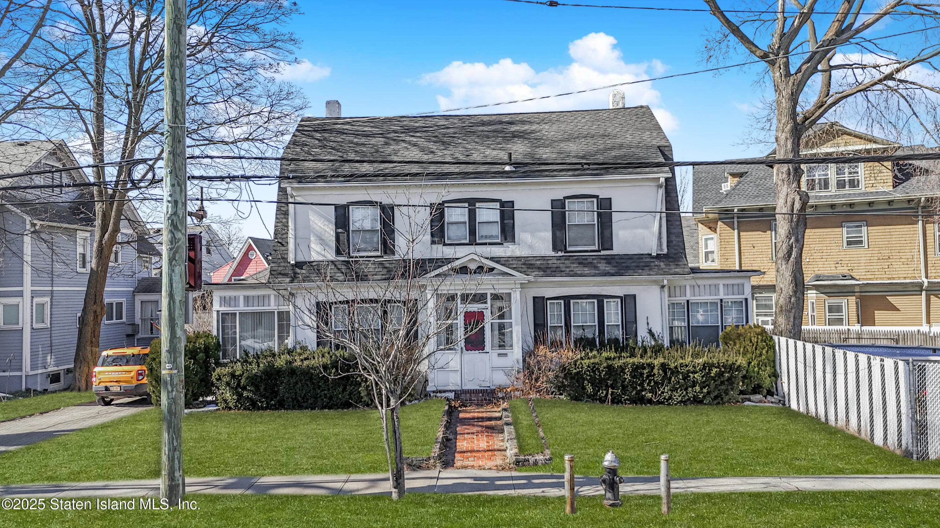 770 Jewett Avenue Image 1