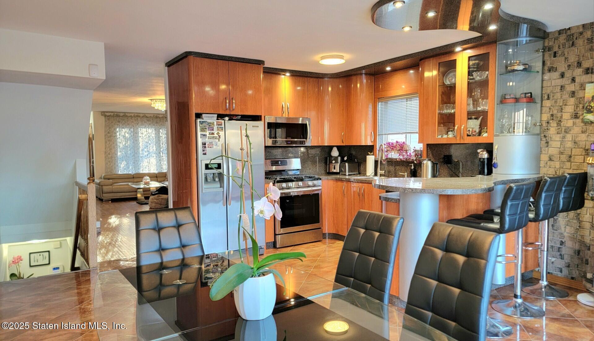 309 Corbin Avenue, Staten Island, NY, 10308 image 14