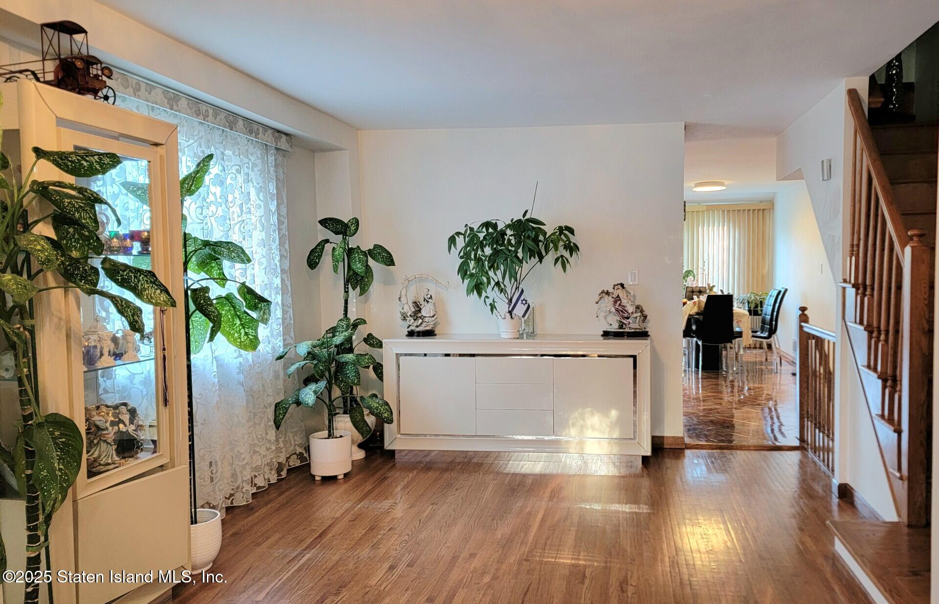 309 Corbin Avenue, Staten Island, NY, 10308 image 13